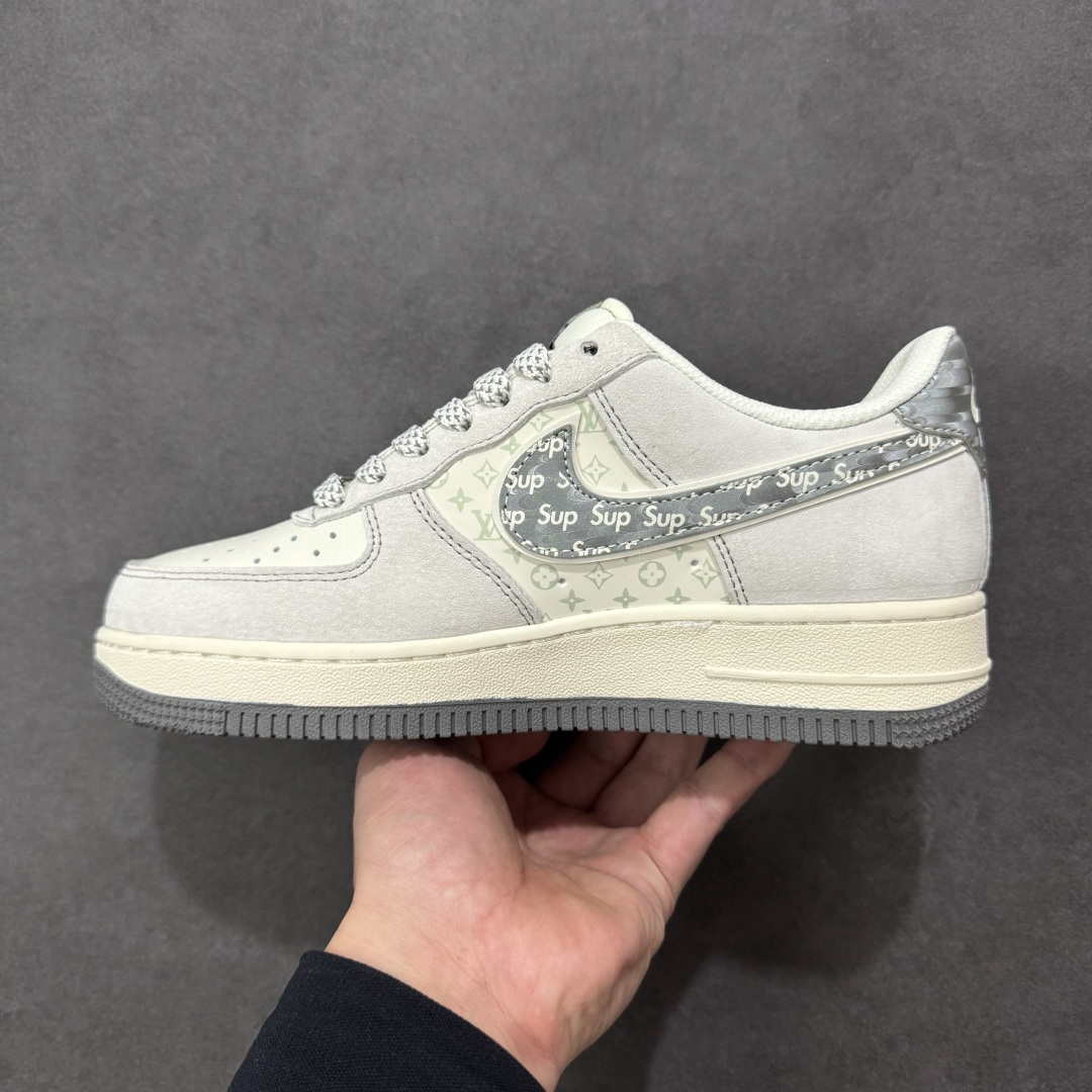 图片[2]-【定制版】Nike Air Force 1\’07 Low 联名款 浅灰色磨砂 空军一号低帮休闲板鞋 CX5050-Y48  #定制鞋盒 大厂纯原品质出货 超高清洁度 皮料切割干净无任何毛边 细节完美  尺码：36 36.5 37.5 38 38.5 39 40 40.5 41 42 42.5 43 44 44.5 45 编码：HXSA310320-选品中心