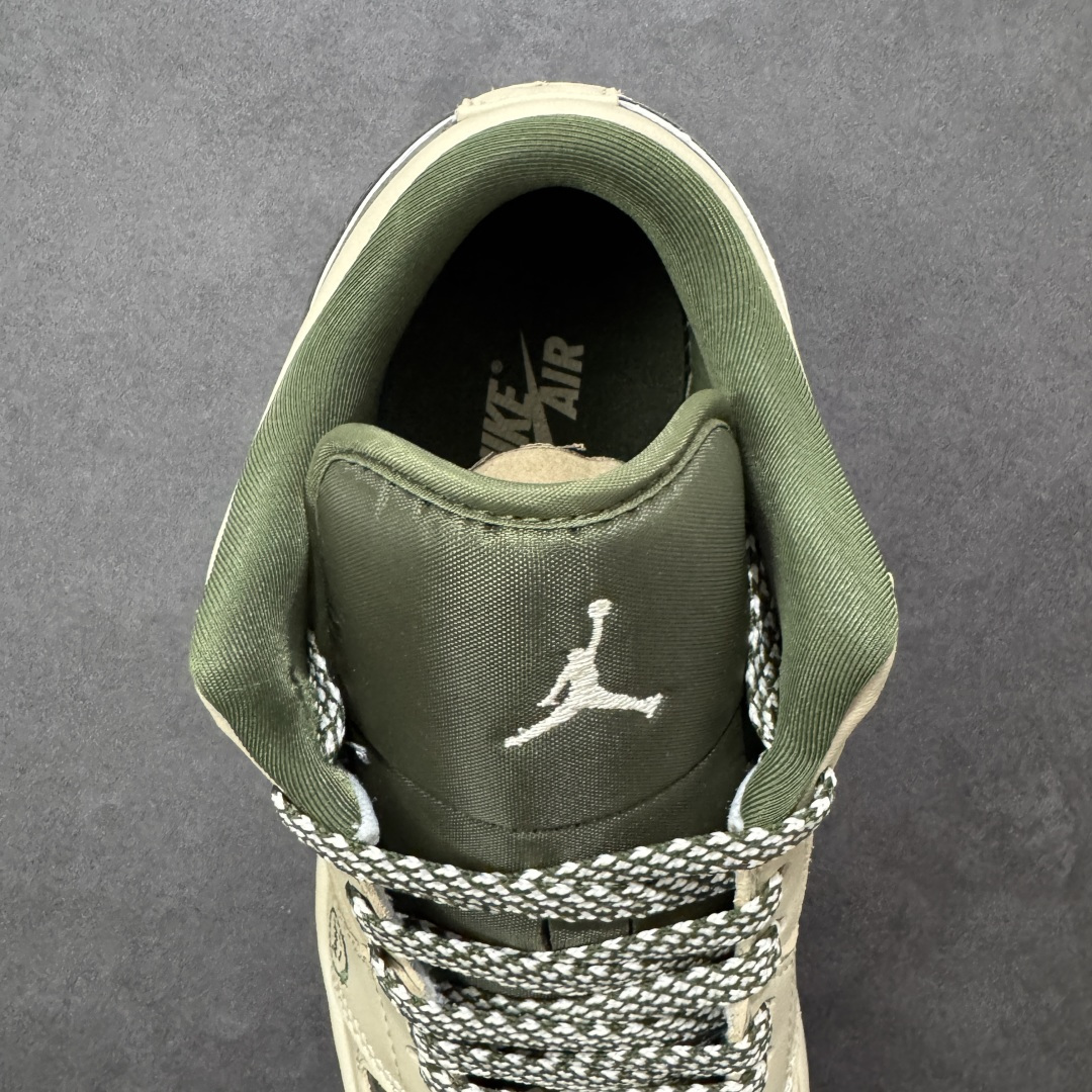 图片[7]-【定制版】Air Jordan 1 Low x 北面 x CDG 联名款｜野性与潮流的碰撞。当飞人图腾邂逅户外传奇，再融合先锋时尚的基因，这双Air Jordan 1 Low直接把跨界联名的质感拉满！浅卡其色鞋身搭配墨绿迷彩拼接，皮革与耐磨材质的碰撞，既有AJ1经典的复古轮廓，又注入了The North Face的户外硬核气质。鞋侧Swoosh满印CDG标识，后跟北面logo醒目点缀，三重品牌元素的融合毫不违和，每一处细节都透着潮流与机能的双重魅力。粗织鞋带、撞色包边的设计，让这双鞋不仅是穿搭利器，更暗藏户外探索的野性；低帮版型兼顾日常上脚的舒适与百搭，不管是街头潮搭还是轻户外造型，都能轻松hold住。这双集AJ的经典、北面的硬核、CDG的先锋于一体的联名款，是潮流玩家和户外爱好者都无法拒绝的收藏级单品 货号：QG1988-017 尺码：36-45带半码 编码：HXSB330340-选品中心