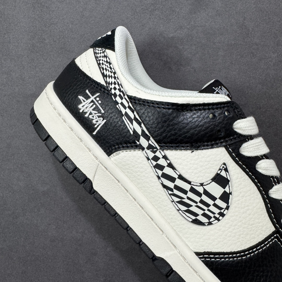 图片[6]-【定制版】Nike SB Dunk Low “斯图西联名——米黑创意勾” 高端定制 低帮休闲板鞋 定制鞋盒 大厂纯原品质出货 超高清洁度 皮料切割干净无任何毛边 细节完美 货号：QW5836-029 尺码：36 36.5 37.5 38 38.5 39 40 40.5 41 42 42.5 43 44 44.5 45 编码：HXSB330340-选品中心