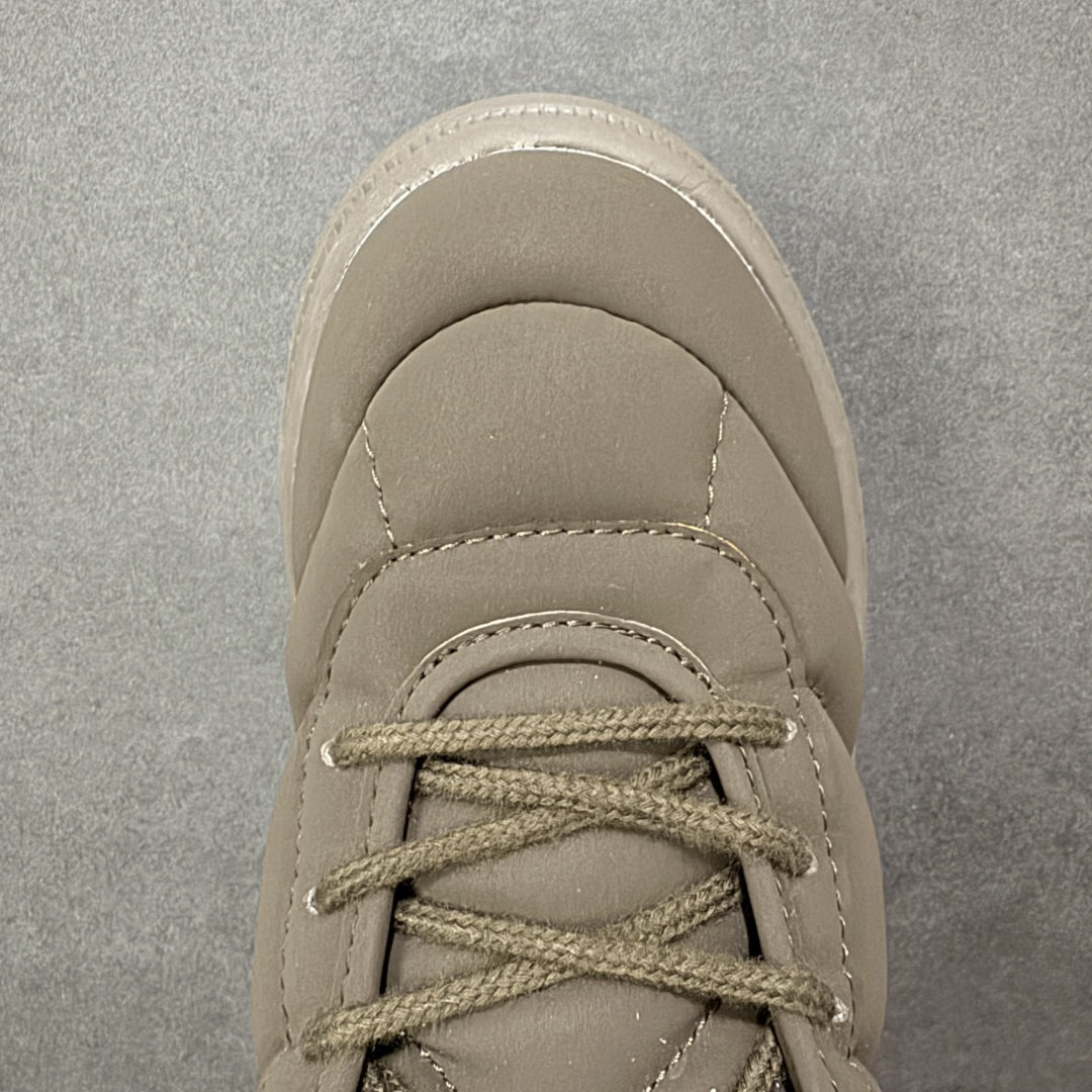 图片[8]-【YH版本】2025 BONDI b3LS联名鞋款闪亮登场 HOKA X Marni的跨界联名带来的 超乎想象的惊喜 以HOKA的经典的Bondi跑鞋为画布 Marni 挥洒色彩 蓬松的鞋面 搭配高饱和度纯色 视觉冲击力直接拉满 HOKA经典的厚底设计。 鞋底采用EVA板材发泡 脚感舒适 减震耐磨透气跑步运动鞋 货号 1170631 尺码 35.5 36 36.5 37.5 38 38.5 39 40 40.5 41 42 42.5 43 44 44.5 45 编码：YHB230240-选品中心