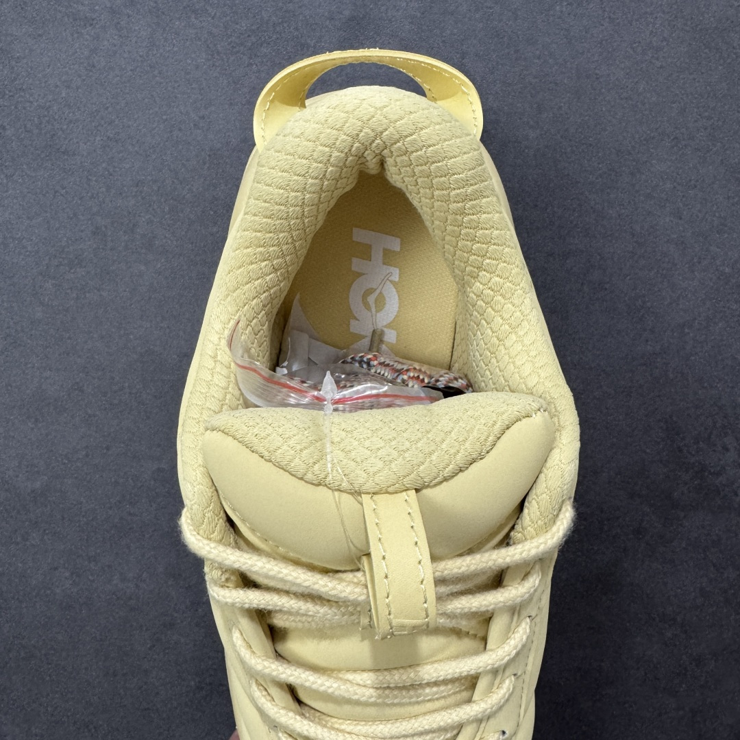 图片[7]-【YH版本】2025 BONDI b3LS联名鞋款闪亮登场 HOKA X Marni的跨界联名带来的 超乎想象的惊喜 以HOKA的经典的Bondi跑鞋为画布 Marni 挥洒色彩 蓬松的鞋面 搭配高饱和度纯色 视觉冲击力直接拉满 HOKA经典的厚底设计。 鞋底采用EVA板材发泡 脚感舒适 减震耐磨透气跑步运动鞋 货号 1170631 尺码 35.5 36 36.5 37.5 38 38.5 39 40 40.5 41 42 42.5 43 44 44.5 45 编码：YHB230240-选品中心