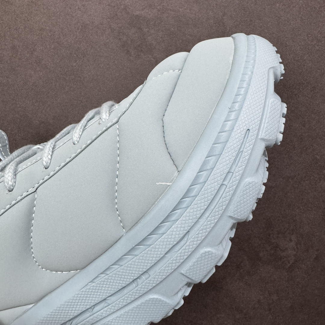 图片[5]-【YH版本】2025 BONDI b3LS联名鞋款闪亮登场 HOKA X Marni的跨界联名带来的 超乎想象的惊喜 以HOKA的经典的Bondi跑鞋为画布 Marni 挥洒色彩 蓬松的鞋面 搭配高饱和度纯色 视觉冲击力直接拉满 HOKA经典的厚底设计。 鞋底采用EVA板材发泡 脚感舒适 减震耐磨透气跑步运动鞋 货号 1170631 尺码 35.5 36 36.5 37.5 38 38.5 39 40 40.5 41 42 42.5 43 44 44.5 45 编码：YHB230240-选品中心