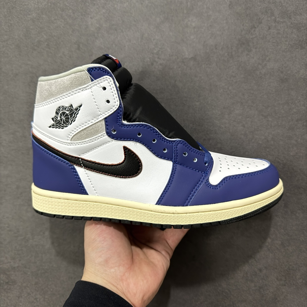 【清远TS版】Nike Air Jordan aj1 Retro High OG 百搭休闲文化运动篮球鞋 口碑AJ大厂出品 全系列原楦原纸板开发 原厂头层皮料加持 原厂定型后跟完美效果 裁片超高清洁度 针车 细节到位 性价比十足💪🏻 货号:DZ5485-100 尺码:36-48.5(半)-选品中心