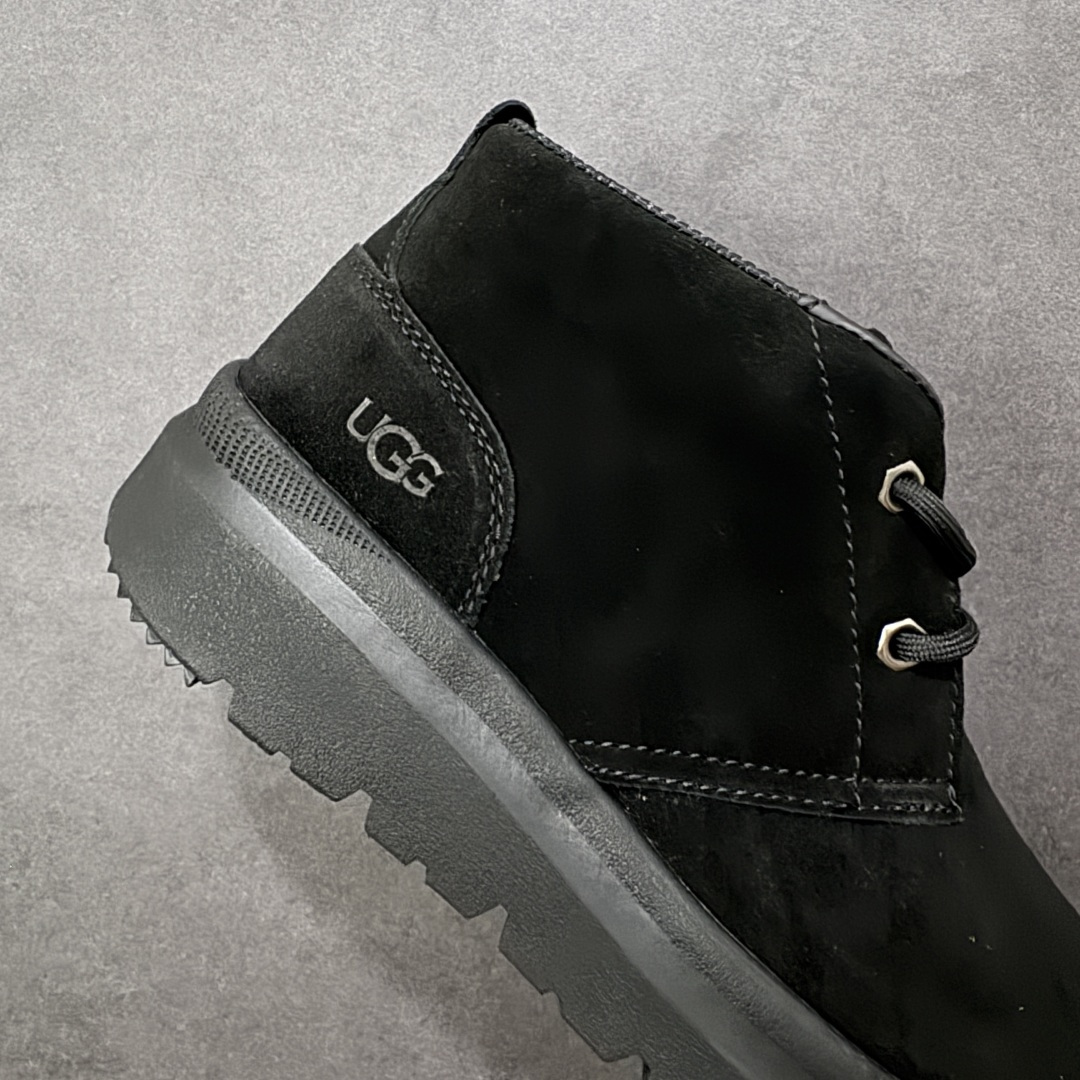 图片[6]-【SP顶级版】 平台外贸专供 UGG Burleigh Chukka 男士中帮雪地靴 1151773 原代工厂隆丰A级真羊毛皮一体完全遵循正平正品，精选A级羊皮毛一体材质，内里毛绒如云朵般包裹双脚，白带恒温属性一寒锁温抗冻，股季透气排湿，让双脚时刻处于干爽舒适的状态，轻量化设计搭配柔韧鞋底，每一步都似踩在软垫上，再加上贴合足型的弧度与足跟支撑，无论是居家休憩,外出通勤还是日常跑腿，全天行走也无负担。 从经典高筒靴到简约拖鞋，从基础中性色到潮流设计，既能与牛仔裤、卫衣打造随性日常，也能搭配裙子、男女同款更能轻松适配情侣穿搭。 优质羊皮毛天生耐磨损，搭配扎实工艺与防水科技加持，能抵御日常磨损与雨雪侵袭。一双穿数年仍能保持柔软质感💪🏻 尺码：39-45-选品中心
