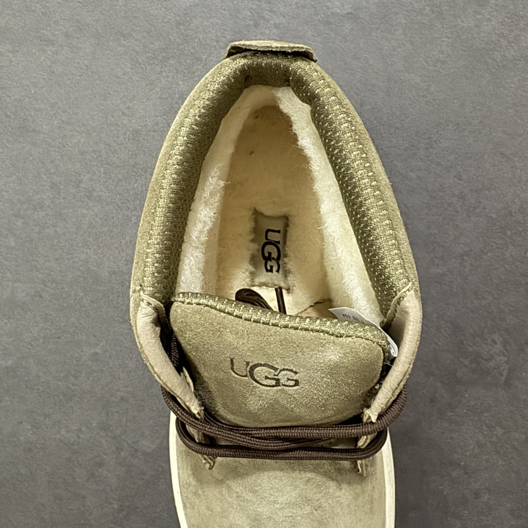 图片[7]-【SP顶级版】 平台外贸专供 UGG Burleigh Chukka 男士中帮雪地靴 1151773 原代工厂隆丰A级真羊毛皮一体完全遵循正平正品，精选A级羊皮毛一体材质，内里毛绒如云朵般包裹双脚，白带恒温属性一寒锁温抗冻，股季透气排湿，让双脚时刻处于干爽舒适的状态，轻量化设计搭配柔韧鞋底，每一步都似踩在软垫上，再加上贴合足型的弧度与足跟支撑，无论是居家休憩,外出通勤还是日常跑腿，全天行走也无负担。 从经典高筒靴到简约拖鞋，从基础中性色到潮流设计，既能与牛仔裤、卫衣打造随性日常，也能搭配裙子、男女同款更能轻松适配情侣穿搭。 优质羊皮毛天生耐磨损，搭配扎实工艺与防水科技加持，能抵御日常磨损与雨雪侵袭。一双穿数年仍能保持柔软质感💪🏻 尺码：39-45-选品中心