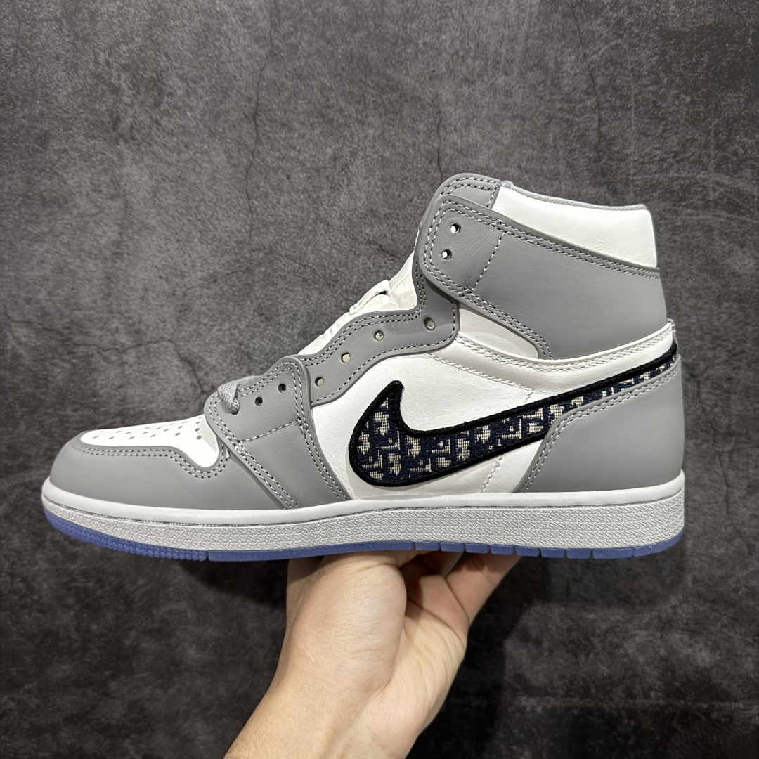 图片[2]-【KZ纯原】Dior x Air Jordan 1 AJ1大迪奥高帮 全部头层原材料 超高性价比 细节做工完美复刻原鞋 勾子刺绣效果也很不错 正确翻盖布盒子 尺码：36-47.5-选品中心