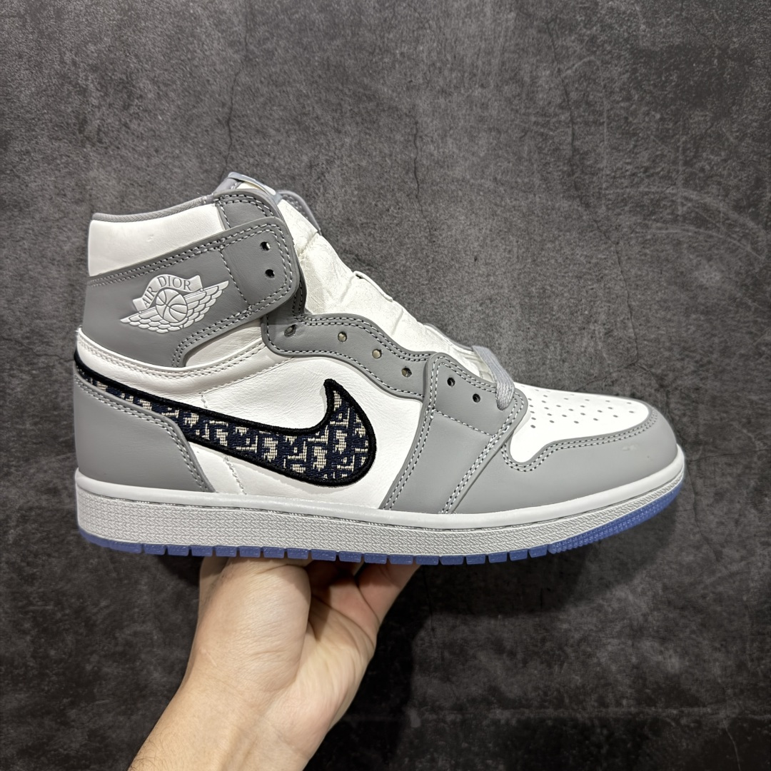 【KZ纯原】Dior x Air Jordan 1 AJ1大迪奥高帮 全部头层原材料 超高性价比 细节做工完美复刻原鞋 勾子刺绣效果也很不错 正确翻盖布盒子 尺码：36-47.5-选品中心