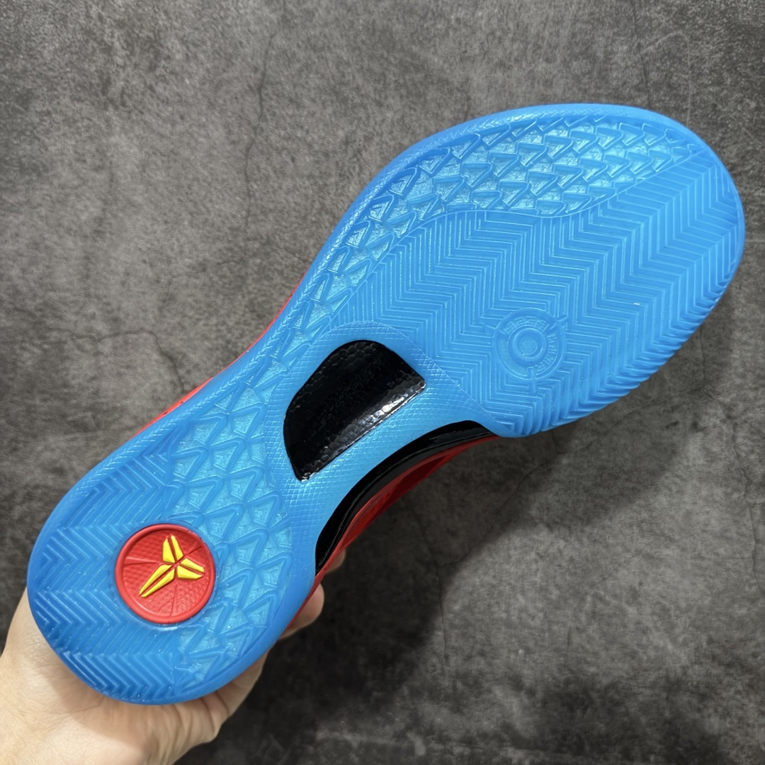 图片[9]-【CK纯原版】Nike Zoom Kobe Ⅷ System 科比8代 男子实战篮球鞋 639654-674 鞋垫升级配备超厚PHYLON中底 前后掌部位搭载Zoom气垫单元 塑料碳纤维支撑中板 KOBE VII体系的速度模块配备了 PHYLON 中底和在前后掌部位的 Zoom气垫单元，提供快速响应的缓冲。同时，采用低帮弹力鞋口设计，使鞋子能够紧贴脚踝提供更好的支撑。速度模块采用贴合脚面的舒适包裹设计，摒弃传统的鞋舌和鞋内套，使球鞋更加轻质。 尺码：39-47.5-选品中心