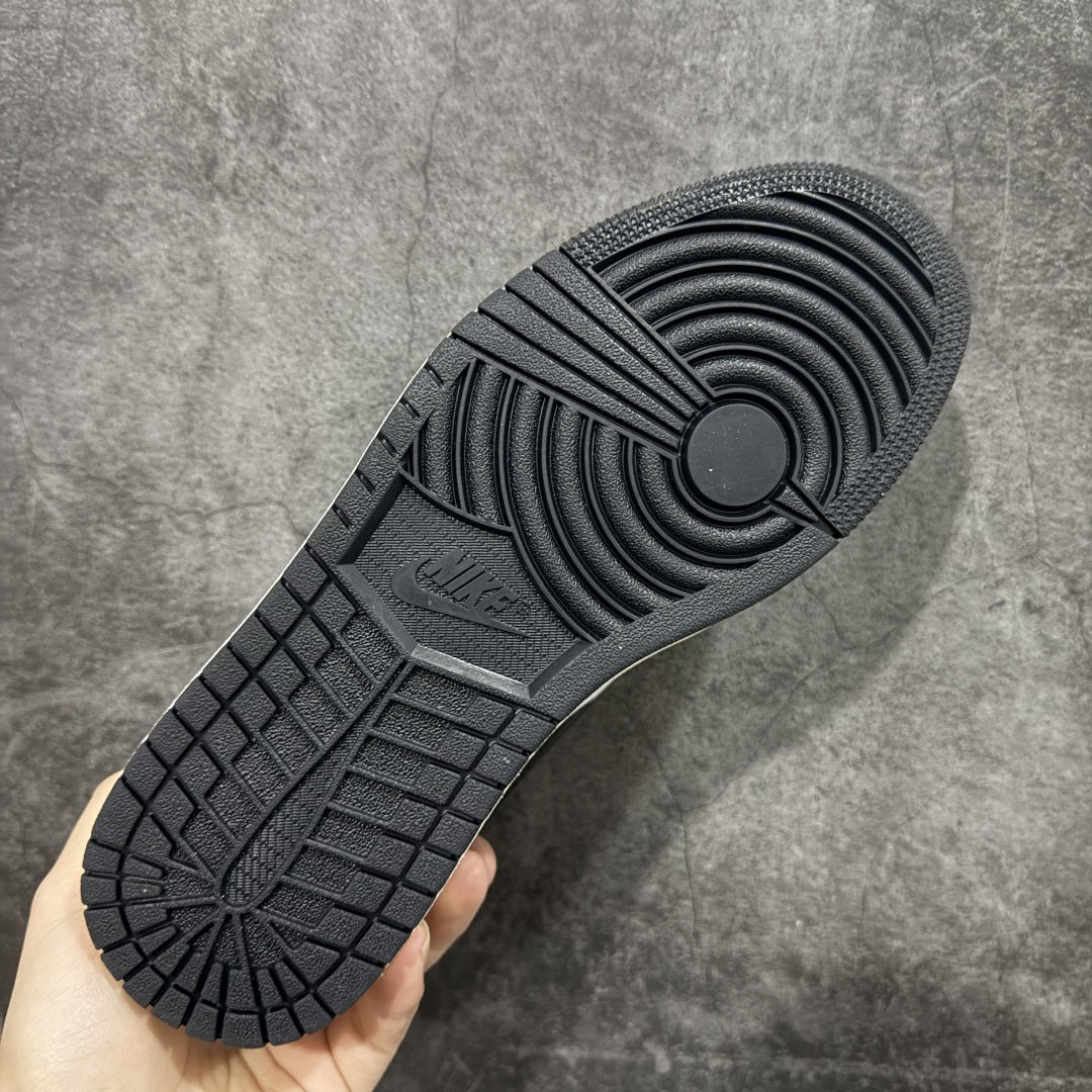 图片[9]-【K版】Air Jordan 1 Low AJ1 马年限定经典复古文化休闲运动篮球鞋 原鞋开模 拒绝公底 购置原厂同步原材料 都有细节还原98%原汁原味忠于原版 货号：553558 040 尺码：36 36.5 37.5 38 38.5 39 40 40.5 41 42 42.5 43 44 44.5 45 46-选品中心