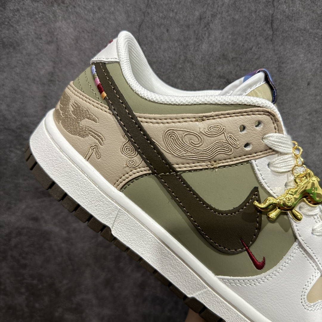 图片[7]-【定制QF版】NK Dunk Pegasus Pack CNY 马年限定 防滑耐磨 耐克 舒适百搭 低帮板鞋 货号： IQ1118-220 尺码： 36 36.5 37.5 38 38.5 39 40 40.5 41 42 42.5 43 44 45-选品中心