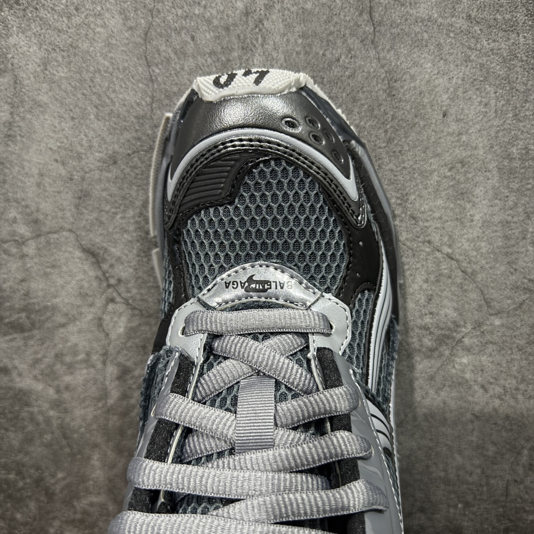 图片[5]-【纯原G5版本】Balenciaga Runner 巴黎世家7代 破坏风 手工做旧款复古老爹鞋 全新外贸版本 完美品质 超高性价比 拒绝高价杀猪 该款是通过溢胶 做旧 缝线等细节 展示了设计师 Demna的运动鞋风格 传递复古感 后侧板 翘起的鞋头 展示了 Demna 在结构上的未来构想 尺码：36 37 38 39 40 41 42 43 44 45 46-选品中心