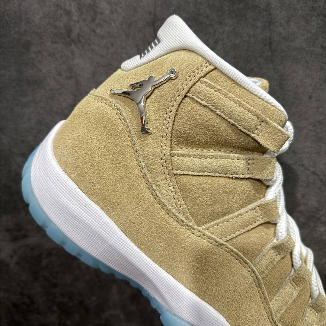 图片[7]-【KZ神版】Air Jordan AJ11 \”H-Town\” AJ11 乔11休斯顿限定 IO8960-707 市场中端王者 耗时半年巨作 全套原纸板楦头开发 确保原汁原味 完美呈现11代版型 此版本只针对中端市场 皮料材质有所更替 其他数据细节工艺流程均保持一致绝不口嗨 细节品控鞋型随意秒杀市面3XX 原楦原档案数据开模打造 原厂中底拉帮钢印 原厂进口漆皮 防冻不开裂 原装鞋撑 水晶大底正确色度色泽 原楦原数据刺绣 原厂车缝走线及对位 毫厘不差 飞人logo采用原数据电脑刺绣 原装正品碳纤维真实碳板 增强抗扭 原内标 原盒标 正确官方原盒 防氧化水晶外底 原厂配套全掌solo气垫 进口港宝加持 后跟自然饱满 全鞋荧光划线卡点 追求极致完美 每一双都是工艺品 多重QC质检 超越公司货的品控标准 实实在在的免检产品 尺码：36 36.5 37.5 38 38.5 39 40 40.5 41 42 42.5 43 44 44.5 45 46 47.5-选品中心