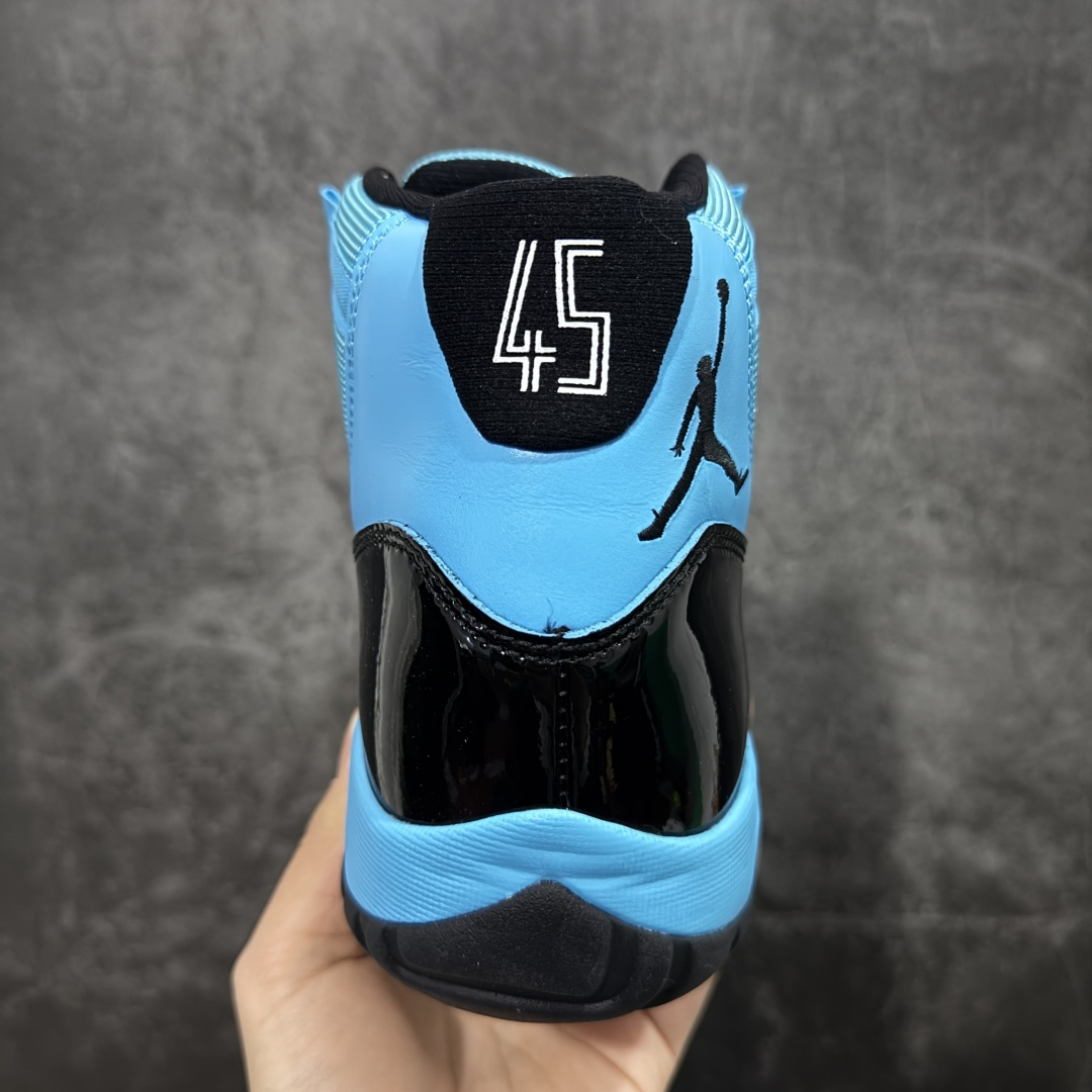 图片[4]-【外贸版】Air Jordan 11 Retro AJ11 乔11黑蓝 CT8012-440   原楦原档案数据开模打造 原厂中底拉帮钢印 原厂漆皮 防冻不开裂 头层皮料 原装鞋撑 水晶大底正确色度色泽 原楦原数据刺绣 原厂车缝走线及对位 毫厘不差 飞人logo采用原数据电脑刺绣 原装正品碳纤维真实碳板 增强抗扭 原内标 原盒标 正确官方原盒 原厂防氧化水晶外底 原厂配套厂全掌solo气垫 尺码：40 40.5 41 42 42.5 43 44 44.5 45 46 47.5 48.5-选品中心