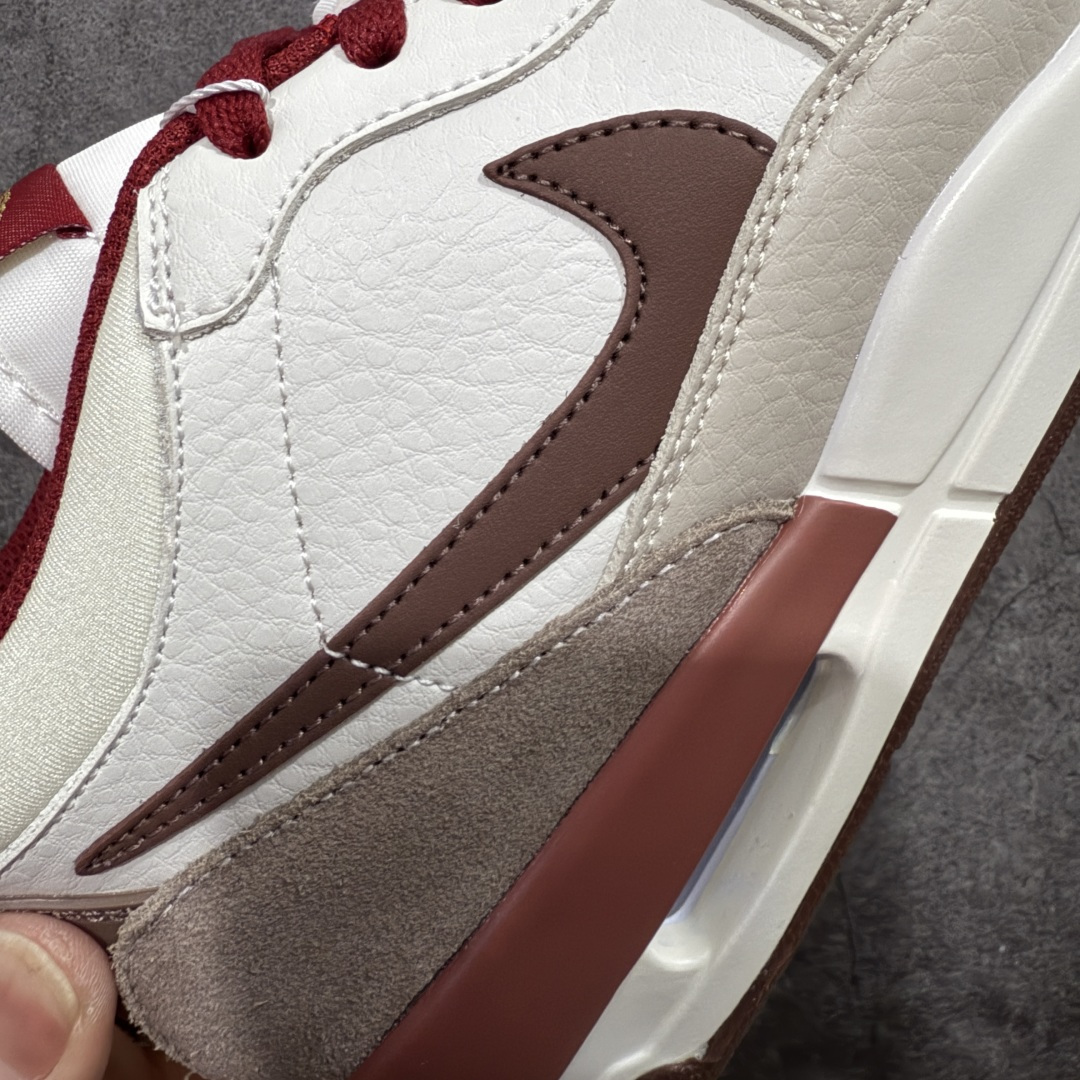 图片[3]-【黑金版本】Air Jordan Legacy AJ312 Low 低帮复古篮球鞋 白灰红 马年限定 IQ9783-121 市场独一档产物 全套原纸板楦头开发 原厂大底磨具加持立体防滑纹理 原档数据后跟TPU子母扣魔术贴 原装可视Air Sole气垫 原汁原味最完美的312代版型 唯一正确鞋头趴度弧度高度鞋身腰线 进口港宝加持 后跟自然饱满 全鞋荧光划线卡点 追求极致完美 每一双都是工艺品 多重QC质检 超越公司货的品控标准 实实在在的免检产品 鞋身采用了皮革材质打造 横跨鞋面的魔术贴十分吸睛 侧面的Swoosh Logo的一部分被鞋面遮挡了一部分 颇具玩味 魔术贴上标有NK标识 而鞋舌上是Jordan的经典红色飞翼Logo 后跟和鞋底均采用了AJ3的设计 后跟上同样也使用了经典的爆裂纹图案 尺码：36-46-选品中心