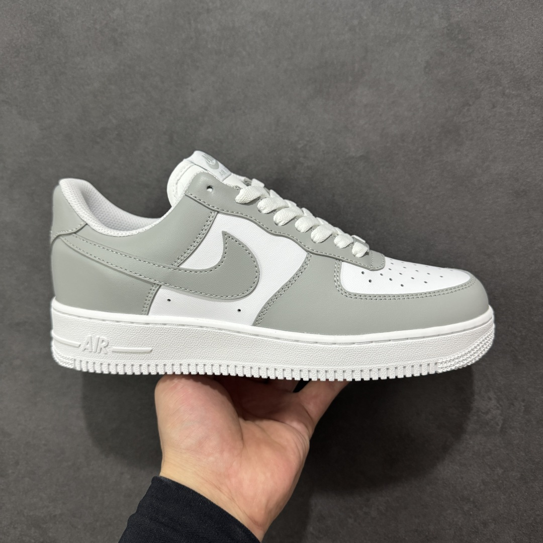图片[7]-福利特价【GQ福利】Nike Air Force 1 Low 空军一号低帮运动休闲板鞋 原楦头原纸板 打造纯正空军版型 专注外贸渠道 全掌内置蜂窝气垫 原盒配件 原厂中底钢印、拉帮完美 尺码：36 36.5 37.5 38 38.5 39 40 40.5 41 42 42.5 43 44 44.5 45 编码：GQA160170-选品中心