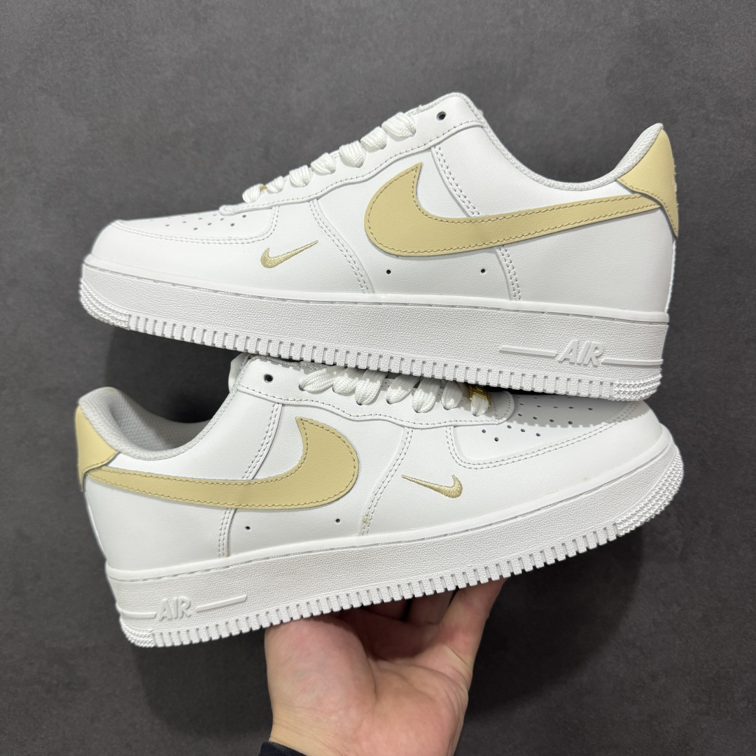 图片[12]-福利特价【GQ福利】Nike Air Force 1 Low 空军一号低帮运动休闲板鞋 原楦头原纸板 打造纯正空军版型 专注外贸渠道 全掌内置蜂窝气垫 原盒配件 原厂中底钢印、拉帮完美 尺码：36 36.5 37.5 38 38.5 39 40 40.5 41 42 42.5 43 44 44.5 45 编码：GQA160170-选品中心