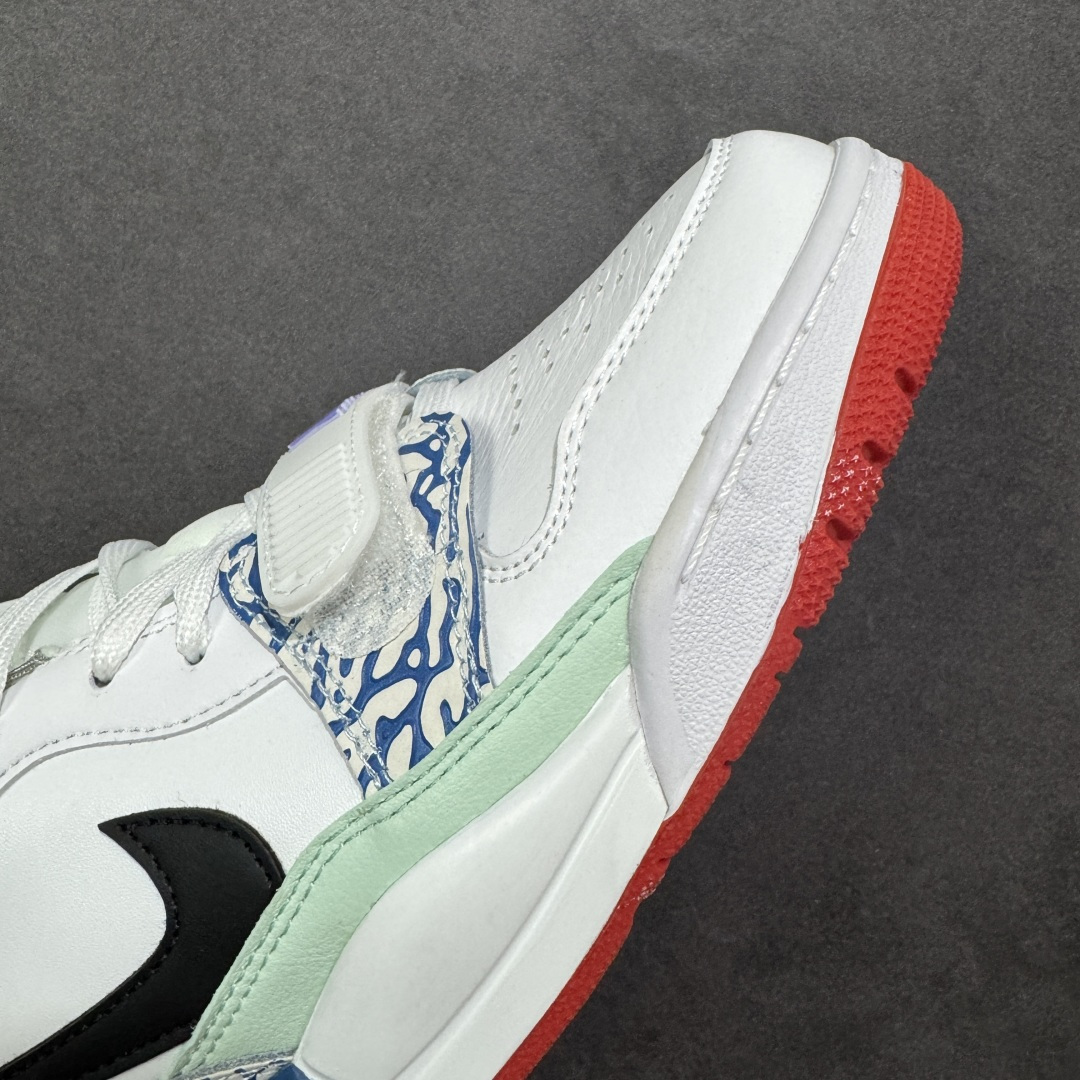 图片[5]-福利特价【GQ福利】Air Jordan Legacy AJ312 复古篮球鞋 市场最强独一档产物 全套原纸板楦头开发 原厂大底磨具加持立体防滑纹理 原档数据后跟TPU子母扣魔术贴 原装可视Air Sole气垫 原汁原味最完美的312代版型 唯一正确鞋头趴度弧度高度鞋身腰线 进口港宝加持 后跟自然饱满 全鞋荧光划线卡点 追求极致完美 每一双都是工艺品 多重QC质检 超越公司货的品控标准 实实在在的免检产品 鞋身采用了皮革材质打造 横跨鞋面的魔术贴十分吸睛 侧面的Swoosh Logo的一部分被鞋面遮挡了一部分 颇具玩味 魔术贴上标有NK标识 而鞋舌上是Jordan的经典红色飞翼Logo 后跟和鞋底均采用了AJ3的设计 后跟上同样也使用了经典的爆裂纹图案 货号：DV9127-101 尺码：36 36.5 37.5 38 38.5 39 40 40.5 41 42 42.5 43 44 44.5 45-选品中心