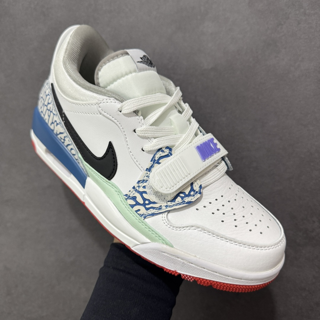 图片[3]-福利特价【GQ福利】Air Jordan Legacy AJ312 复古篮球鞋 市场最强独一档产物 全套原纸板楦头开发 原厂大底磨具加持立体防滑纹理 原档数据后跟TPU子母扣魔术贴 原装可视Air Sole气垫 原汁原味最完美的312代版型 唯一正确鞋头趴度弧度高度鞋身腰线 进口港宝加持 后跟自然饱满 全鞋荧光划线卡点 追求极致完美 每一双都是工艺品 多重QC质检 超越公司货的品控标准 实实在在的免检产品 鞋身采用了皮革材质打造 横跨鞋面的魔术贴十分吸睛 侧面的Swoosh Logo的一部分被鞋面遮挡了一部分 颇具玩味 魔术贴上标有NK标识 而鞋舌上是Jordan的经典红色飞翼Logo 后跟和鞋底均采用了AJ3的设计 后跟上同样也使用了经典的爆裂纹图案 货号：DV9127-101 尺码：36 36.5 37.5 38 38.5 39 40 40.5 41 42 42.5 43 44 44.5 45-选品中心