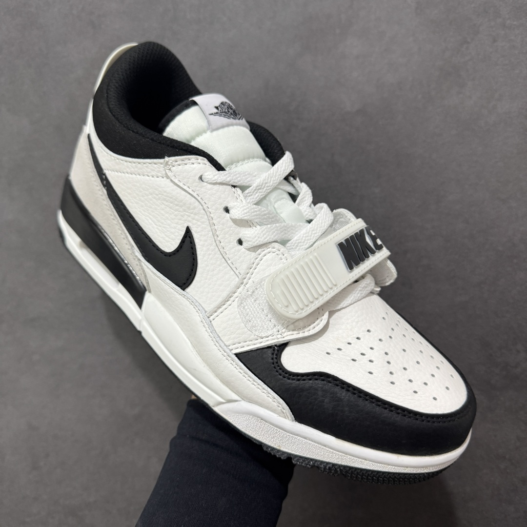 图片[3]-福利特价【GQ福利】Air Jordan Legacy AJ312 复古篮球鞋 市场最强独一档产物 全套原纸板楦头开发 原厂大底磨具加持立体防滑纹理 原档数据后跟TPU子母扣魔术贴 原装可视Air Sole气垫 原汁原味最完美的312代版型 唯一正确鞋头趴度弧度高度鞋身腰线 进口港宝加持 后跟自然饱满 全鞋荧光划线卡点 追求极致完美 每一双都是工艺品 多重QC质检 超越公司货的品控标准 实实在在的免检产品 鞋身采用了皮革材质打造 横跨鞋面的魔术贴十分吸睛 侧面的Swoosh Logo的一部分被鞋面遮挡了一部分 颇具玩味 魔术贴上标有NK标识 而鞋舌上是Jordan的经典红色飞翼Logo 后跟和鞋底均采用了AJ3的设计 后跟上同样也使用了经典的爆裂纹图案 货号：DV9127-101 尺码：36 36.5 37.5 38 38.5 39 40 40.5 41 42 42.5 43 44 44.5 45-选品中心