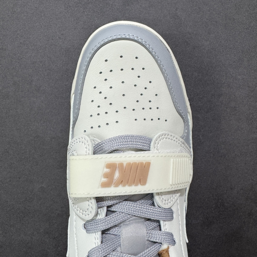 图片[8]-福利特价【GQ福利】Air Jordan Legacy AJ312 复古篮球鞋 市场最强独一档产物 全套原纸板楦头开发 原厂大底磨具加持立体防滑纹理 原档数据后跟TPU子母扣魔术贴 原装可视Air Sole气垫 原汁原味最完美的312代版型 唯一正确鞋头趴度弧度高度鞋身腰线 进口港宝加持 后跟自然饱满 全鞋荧光划线卡点 追求极致完美 每一双都是工艺品 多重QC质检 超越公司货的品控标准 实实在在的免检产品 鞋身采用了皮革材质打造 横跨鞋面的魔术贴十分吸睛 侧面的Swoosh Logo的一部分被鞋面遮挡了一部分 颇具玩味 魔术贴上标有NK标识 而鞋舌上是Jordan的经典红色飞翼Logo 后跟和鞋底均采用了AJ3的设计 后跟上同样也使用了经典的爆裂纹图案 货号：DV9127-101 尺码：36 36.5 37.5 38 38.5 39 40 40.5 41 42 42.5 43 44 44.5 45-选品中心