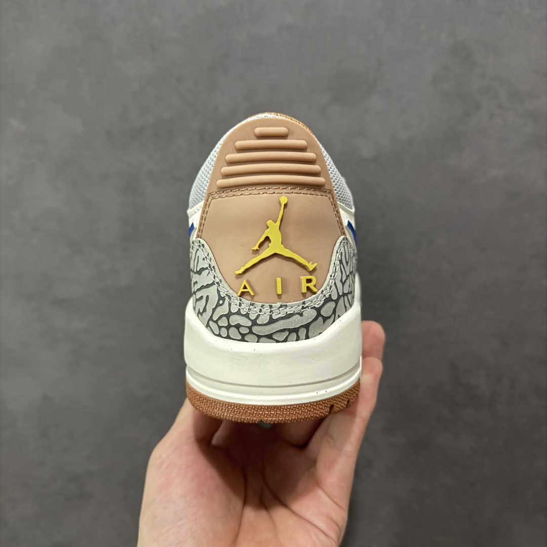 图片[4]-福利特价【GQ福利】Air Jordan Legacy AJ312 复古篮球鞋 市场最强独一档产物 全套原纸板楦头开发 原厂大底磨具加持立体防滑纹理 原档数据后跟TPU子母扣魔术贴 原装可视Air Sole气垫 原汁原味最完美的312代版型 唯一正确鞋头趴度弧度高度鞋身腰线 进口港宝加持 后跟自然饱满 全鞋荧光划线卡点 追求极致完美 每一双都是工艺品 多重QC质检 超越公司货的品控标准 实实在在的免检产品 鞋身采用了皮革材质打造 横跨鞋面的魔术贴十分吸睛 侧面的Swoosh Logo的一部分被鞋面遮挡了一部分 颇具玩味 魔术贴上标有NK标识 而鞋舌上是Jordan的经典红色飞翼Logo 后跟和鞋底均采用了AJ3的设计 后跟上同样也使用了经典的爆裂纹图案 货号：DV9127-101 尺码：36 36.5 37.5 38 38.5 39 40 40.5 41 42 42.5 43 44 44.5 45-选品中心