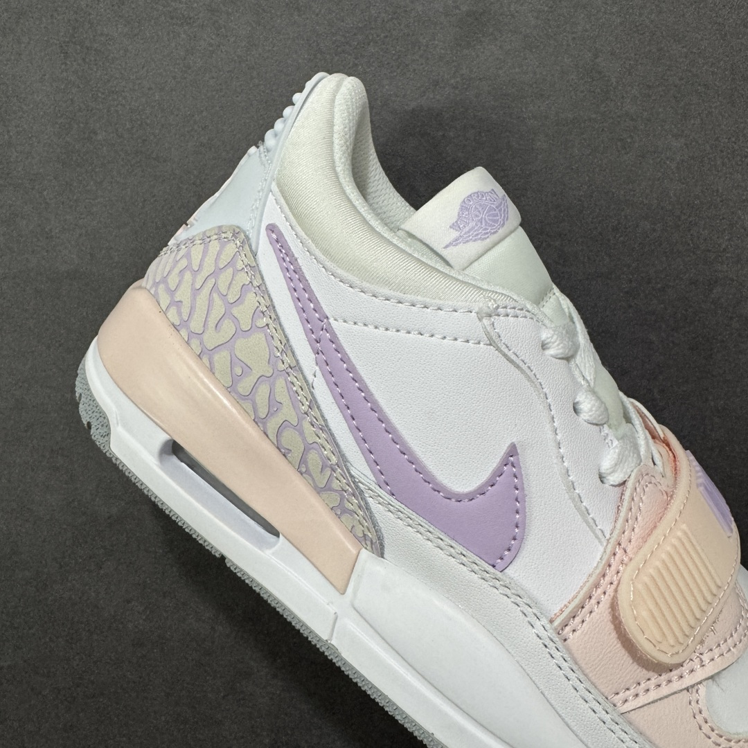 图片[6]-福利特价【GQ福利】Air Jordan Legacy AJ312 复古篮球鞋 市场最强独一档产物 全套原纸板楦头开发 原厂大底磨具加持立体防滑纹理 原档数据后跟TPU子母扣魔术贴 原装可视Air Sole气垫 原汁原味最完美的312代版型 唯一正确鞋头趴度弧度高度鞋身腰线 进口港宝加持 后跟自然饱满 全鞋荧光划线卡点 追求极致完美 每一双都是工艺品 多重QC质检 超越公司货的品控标准 实实在在的免检产品 鞋身采用了皮革材质打造 横跨鞋面的魔术贴十分吸睛 侧面的Swoosh Logo的一部分被鞋面遮挡了一部分 颇具玩味 魔术贴上标有NK标识 而鞋舌上是Jordan的经典红色飞翼Logo 后跟和鞋底均采用了AJ3的设计 后跟上同样也使用了经典的爆裂纹图案 货号：DV9127-101 尺码：36 36.5 37.5 38 38.5 39 40 40.5 41 42 42.5 43 44 44.5 45-选品中心