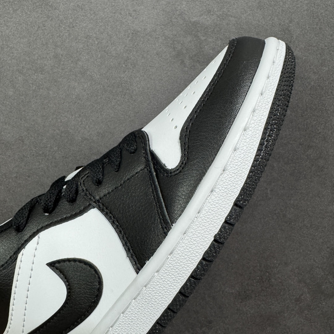 图片[5]-【H11版本】耐克Nike Air Jordan 1 AJ1经典复古经典低帮百搭文化篮球鞋 DC0774-101 公司级真标半码制#原档案原数据开发版型#采用荔枝纹头层皮革鞋面材质#原厂立体填充鞋舌海绵#中底注胶孔及缜密中底拉帮工艺#原数据开发模具大底 尺码：35.5 36 36.5 37.5 38 38.5 39 40 40.5 41 42 42.5 43 44 44.5 45 46 47.5 编码：H11B270280-选品中心