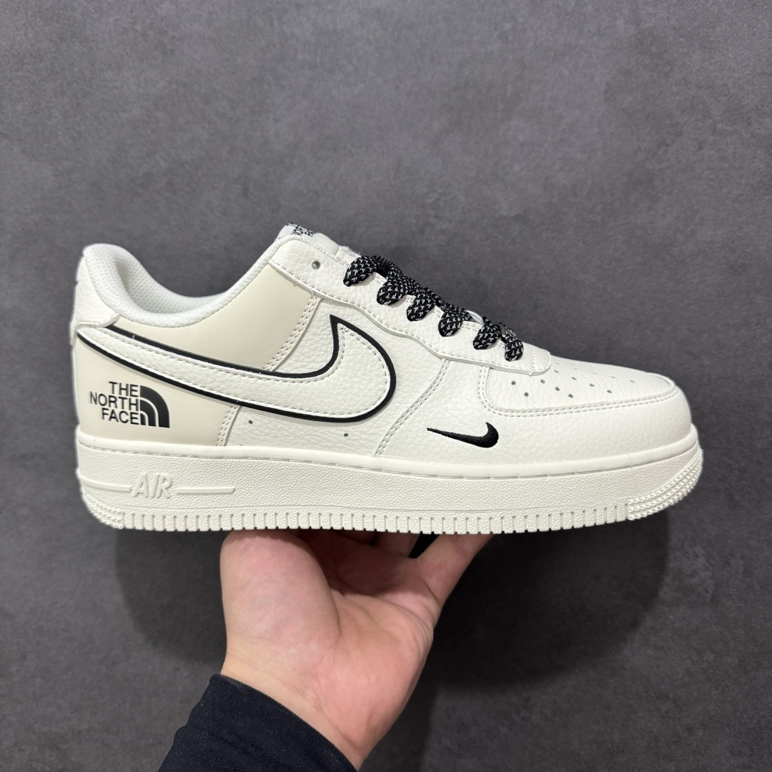 【定制版】NIke Air Force 1 \'07 Low 北面联名——白勾黑边”空军一号 低帮 运动鞋 休闲鞋 折边针车 工艺难度大 原楦头原纸板 原装鞋盒 定制五金配件 内置全掌气垫 原厂鞋底 货号：CS5288-062 尺码：36 36.5 37.5 38 38.5 39 40 40.5 41 42 42.5 43 44 44.5 45 编码：CCB310320-选品中心