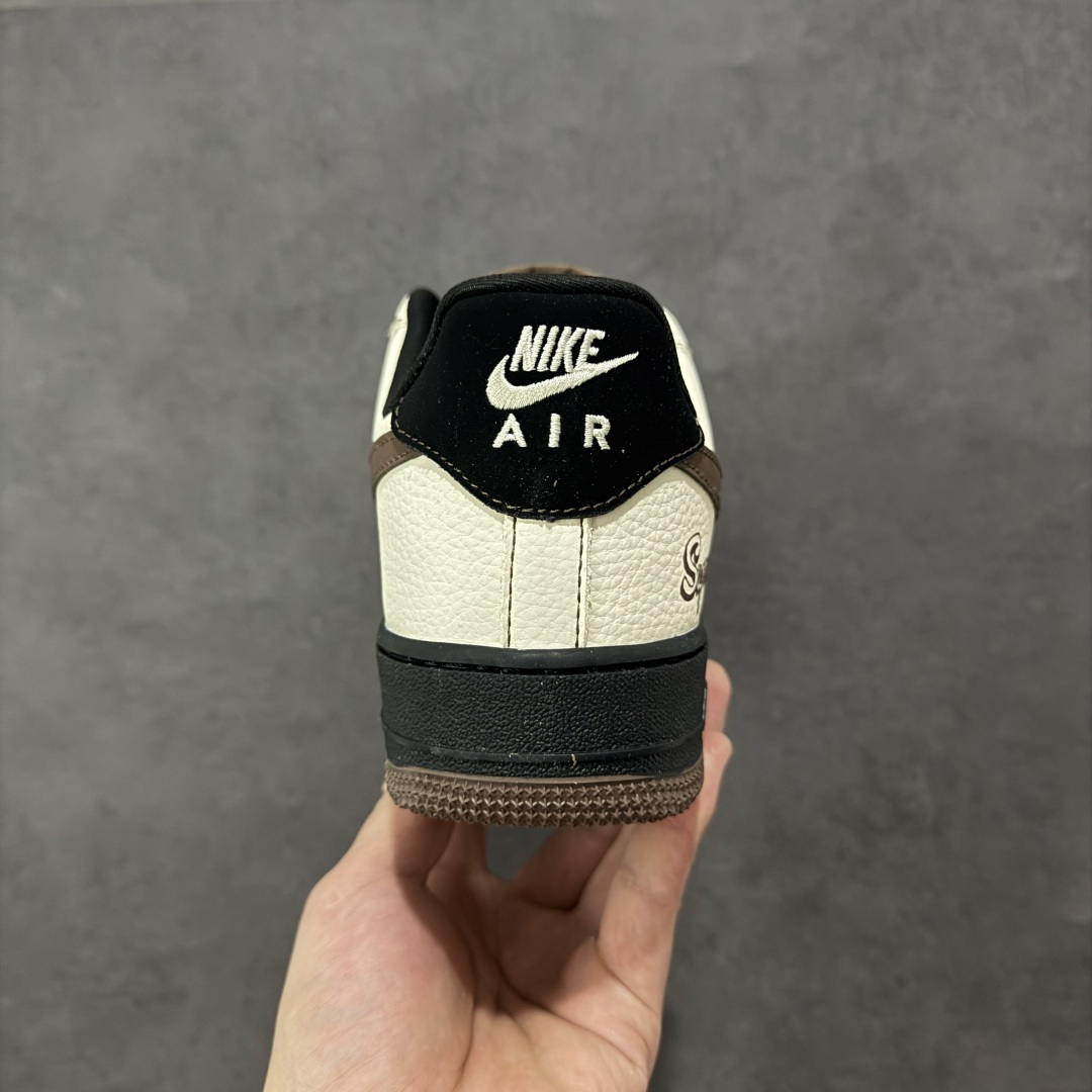 图片[4]-【定制版】Supreme x Nk Air Force 1’07 定制配色 Supreme联名 空军一号经典低帮休闲百搭板鞋 公司级版本 定制鞋盒 大厂流水生产 超高清洁度 皮料切割干净无任何毛边 内置蜂窝气垫 细节做工一流 橡胶鞋底 防滑耐磨 舒适上脚 货号：KD1688-004  尺码：36 36.5 37.5 38 38.5 39 40 40.5 41 42 42.5 43 44 44.5 45 编码：HXSB310320-选品中心