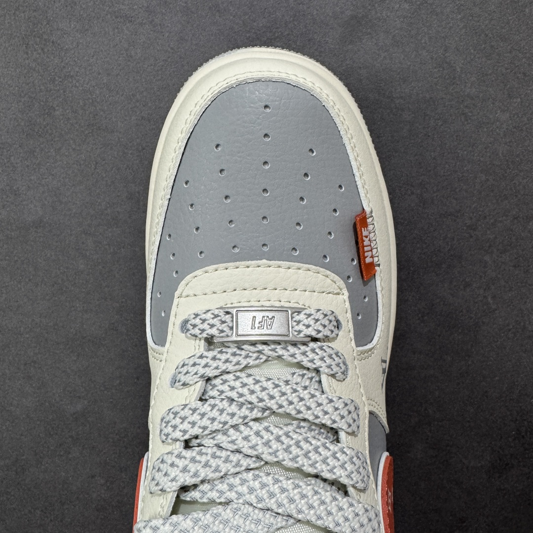 图片[8]-【定制版】NIke Air Force 1 \’07 Low “LV联名-米灰红拼接”空军一号 低帮 运动鞋 休闲鞋 折边针车 工艺难度大 原楦头原纸板 原装鞋盒 定制五金配件 内置全掌气垫 原厂鞋底 货号：JP8028-070 尺码：36 36.5 37.5 38 38.5 39 40 40.5 41 42 42.5 43 44 44.5 45 编码：HXSA310320-选品中心