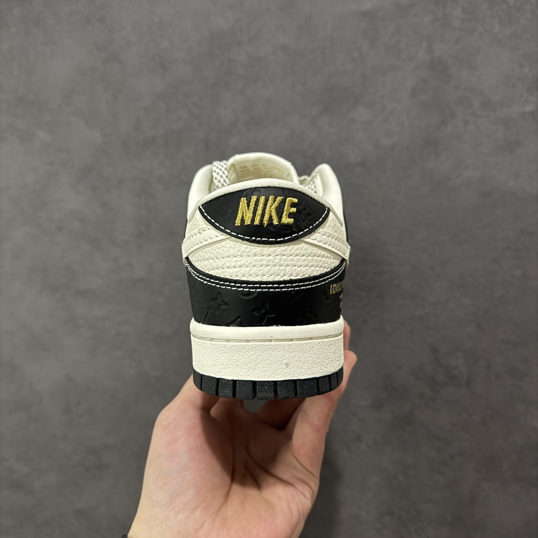 图片[4]-【定制版】Nike SB Dunk Low“ LV联名—米黑金标” 周年高端定制 低帮休闲板鞋 定制鞋盒 大厂纯原品质出货 超高清洁度 皮料切割干净无任何毛边 细节完美 货号：MN1688-106 尺码： 36 36.5 37.5 38 38.5 39 40 40.5 41 42 42.5 43 44 44.5 45-选品中心