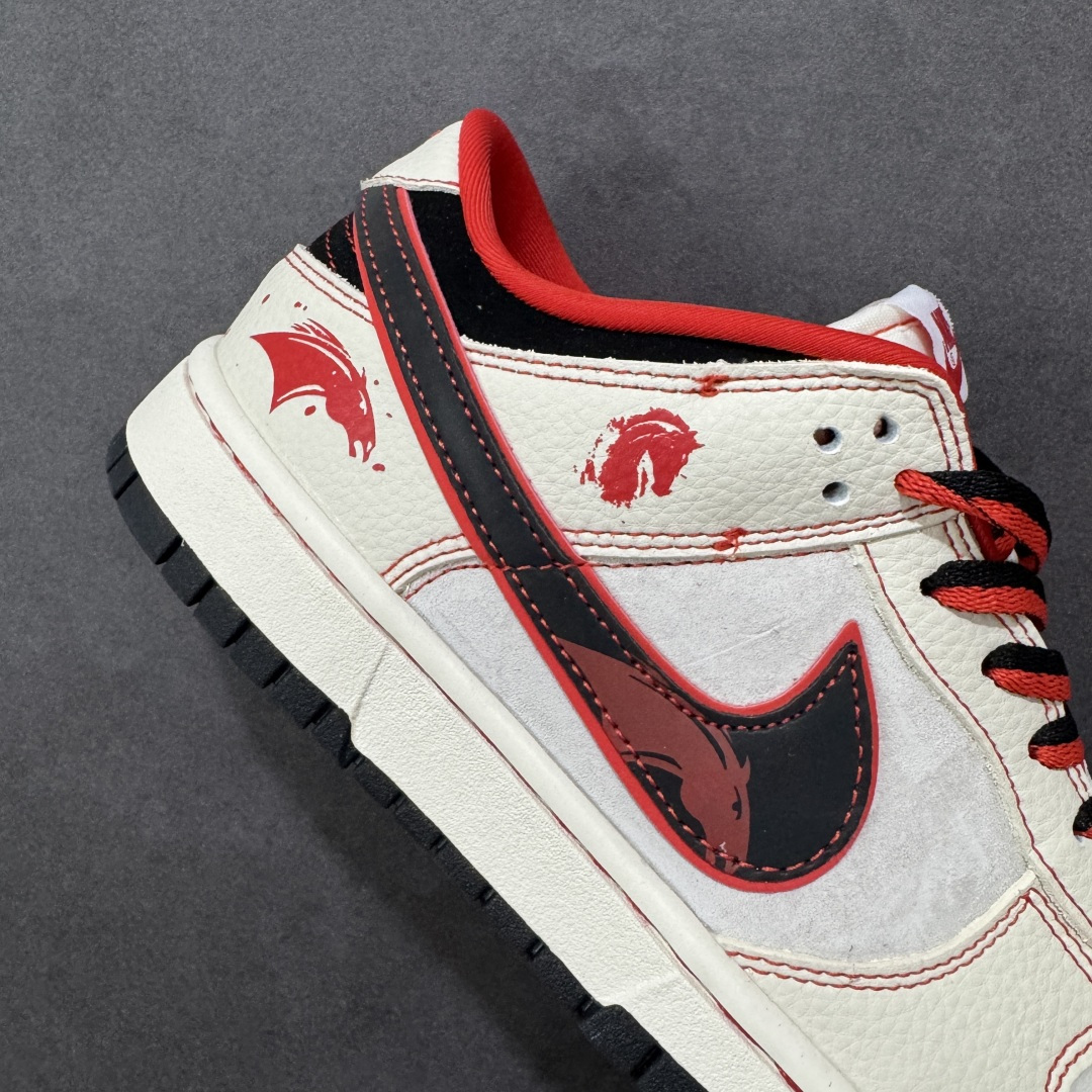 图片[6]-【定制版】Nike SB Dunk Low 马年限定 高端定制 低帮休闲板鞋 DG1988-013  #定制鞋盒 大厂纯原品质出货 超高清洁度 皮料切割干净无任何毛边 细节完美  尺码：36 36.5 37.5 38 38.5 39 40 40.5 41 42 42.5 43 44 44.5 45 编码：HXSB330340-选品中心