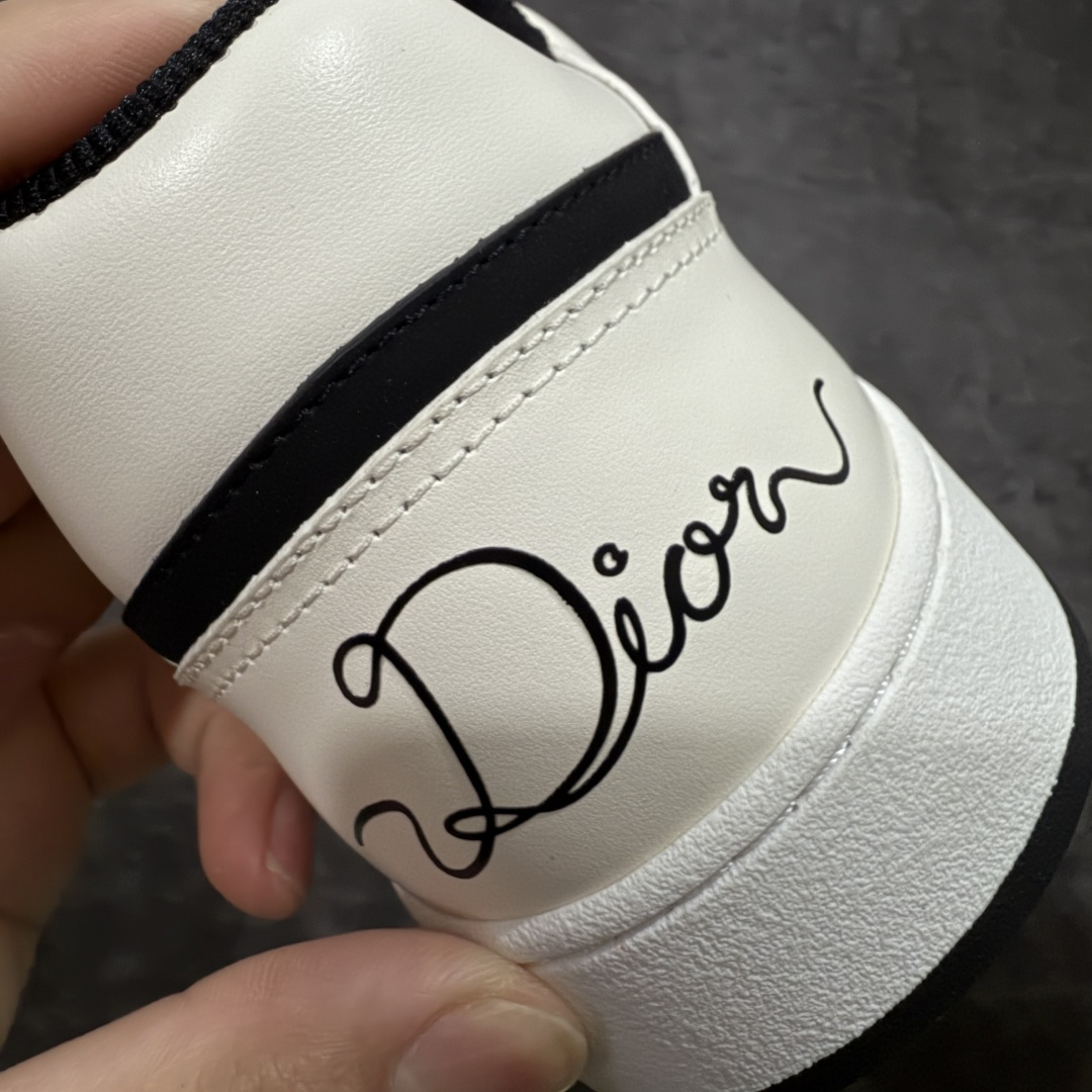 图片[2]-【海淘代购版】Dior 迪奥 B27低帮休闲板鞋 海淘代购同渠道品质 高端零售 外贸充正专供 原版购入开发 ZP级全套包装 完美楦型 正确卡色 大底TPU 质感媲美原版 细节与原版一致 请注意区分市面通货材 尺码：38 39 40 41 42 43 44 45 46-选品中心