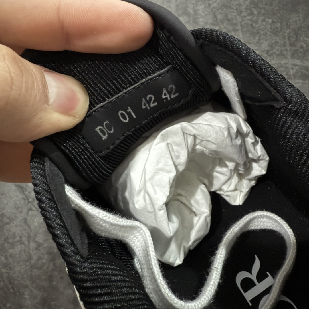 图片[7]-【海淘代购版】Dior 迪奥 B27低帮休闲板鞋 海淘代购同渠道品质 高端零售 外贸充正专供 原版购入开发 ZP级全套包装 完美楦型 正确卡色 大底TPU 质感媲美原版 细节与原版一致 请注意区分市面通货材 尺码：38 39 40 41 42 43 44 45 46-选品中心