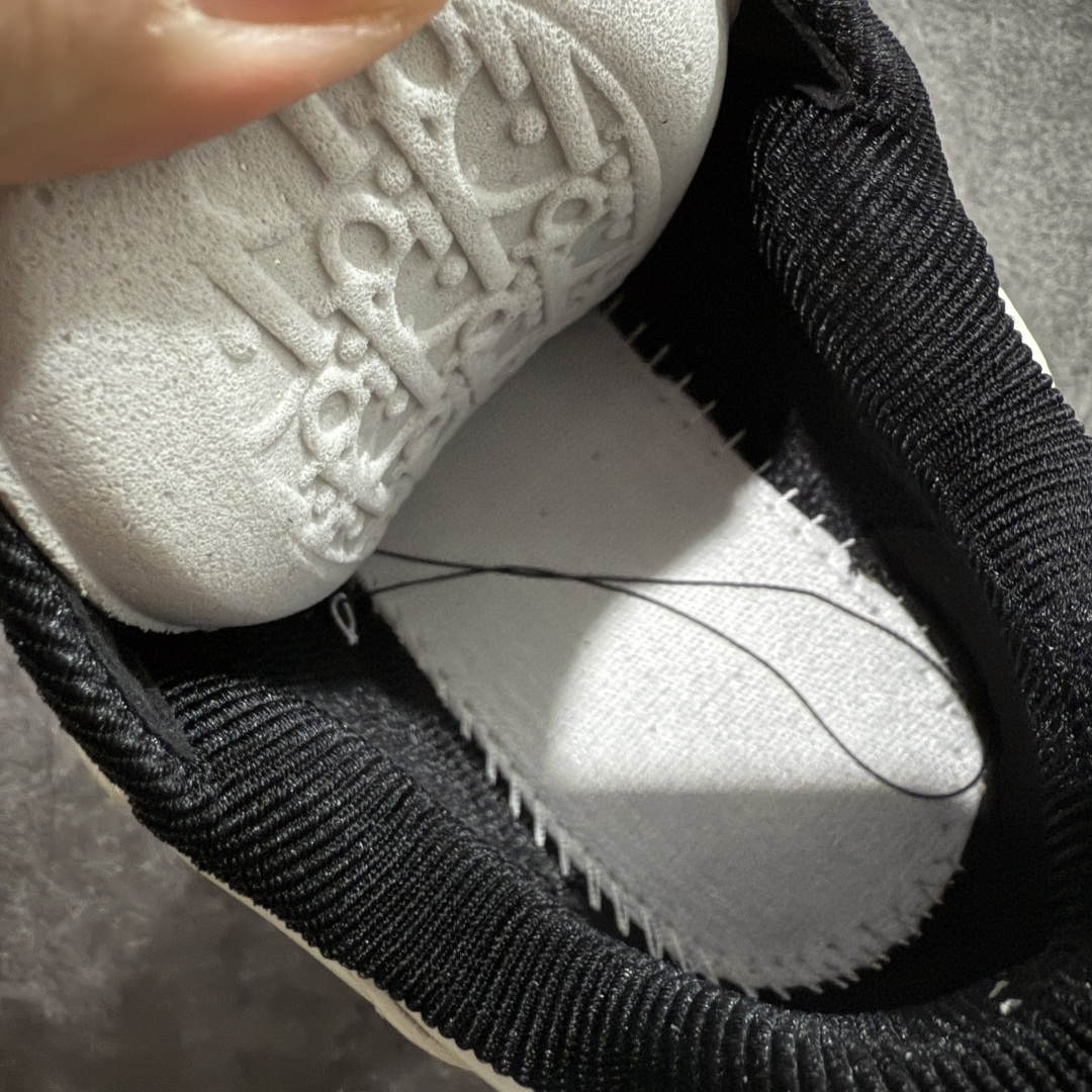 图片[9]-【海淘代购版】Dior 迪奥 B27低帮休闲板鞋 海淘代购同渠道品质 高端零售 外贸充正专供 原版购入开发 ZP级全套包装 完美楦型 正确卡色 大底TPU 质感媲美原版 细节与原版一致 请注意区分市面通货材 尺码：38 39 40 41 42 43 44 45 46-选品中心