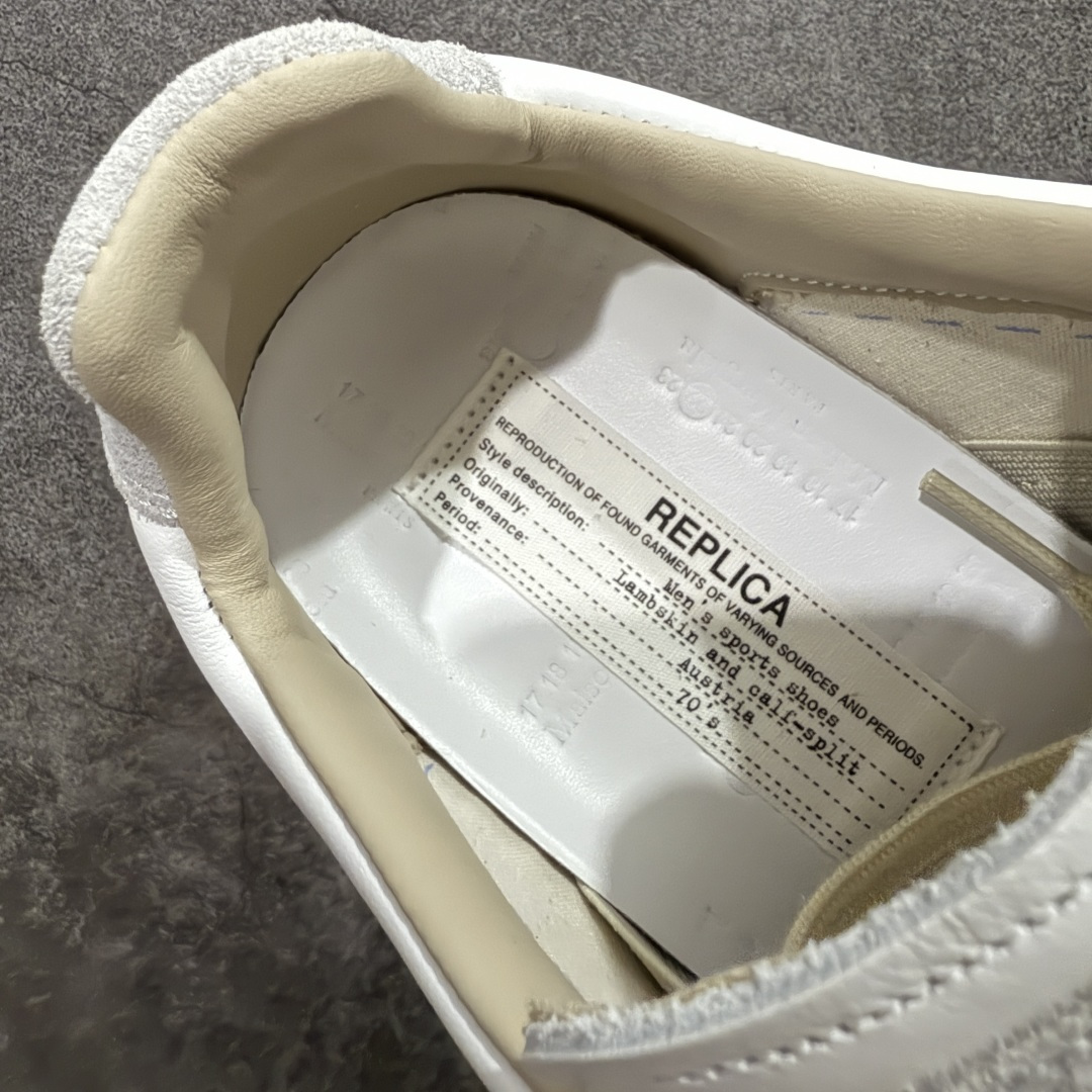 图片[8]-【ZOK纯原】Maison Margiela Calfskin Replica MM6 马吉拉复古低帮时尚德训鞋 私人订单打造 高端零售专供批次 全套原楦原纸板原厂数据开发 全鞋荧光划线卡点 胶水把控整洁度追求极致完美 多重QC质检 超越公司货的品控标准 实实在在的免检产品 原盒原配防尘袋购物卡 全网唯一正确0-23数字排版 一比一间距字体 内里全头层小羊皮 原版防滑鞋底设计 灰色翻毛牛皮 白色细纹贝利头层皮 依照原版逐帧开发 原装淡粉纸板中底带编号钢印 尺码：35 36 36.5 37 38 39 40 41 42 42.5 43 44 44.5 45-选品中心