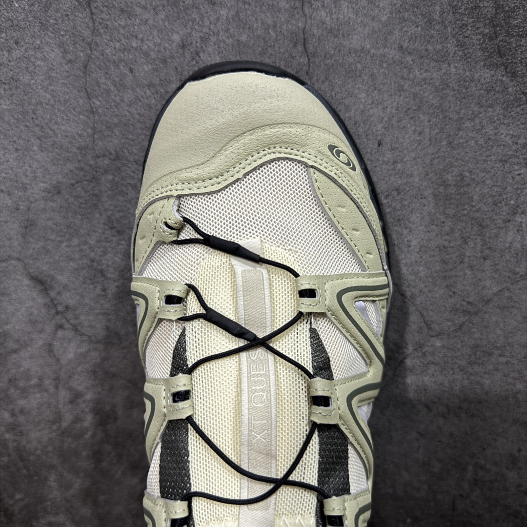 图片[5]-【A1外贸版】Salomon XT-QUEST ADV 萨洛蒙情侣款户外机能鞋 香槟色 417590 全新外贸大厂出品 细节品质大改进 独立私模 最大做到47.5码 全鞋采用为原厂一致材料打造 全新鞋型 相对市场版本 版型更正 全新玻璃冲刀 清洁度提升 同步原版左右鞋带孔的间距加大（市场版间距太小） 网面与鞋头材料校对一致无色差（市面版本有色差） 大底contagrip凹陷程度同步原版（市面版都有差别） 鞋舌两侧鞋帮脚踝处更加直挺（之前老版往中间踏） 鞋头处添加☯️太极标 所有细节多次修改校正 坚持同步原版无差别 毋庸置疑全市场最好的版本💪🏻终端优势供应 尺码：36 36.5 37.5 38 38.5 39 40 40.5 41 42 42.5 43 44 44.5 45 46 47.5-选品中心