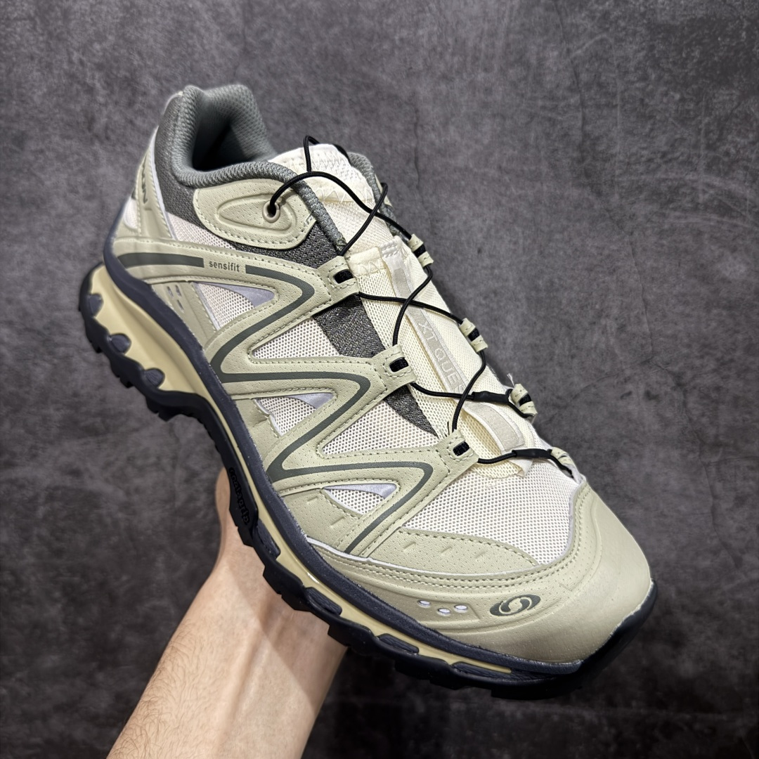 图片[3]-【A1外贸版】Salomon XT-QUEST ADV 萨洛蒙情侣款户外机能鞋 香槟色 417590 全新外贸大厂出品 细节品质大改进 独立私模 最大做到47.5码 全鞋采用为原厂一致材料打造 全新鞋型 相对市场版本 版型更正 全新玻璃冲刀 清洁度提升 同步原版左右鞋带孔的间距加大（市场版间距太小） 网面与鞋头材料校对一致无色差（市面版本有色差） 大底contagrip凹陷程度同步原版（市面版都有差别） 鞋舌两侧鞋帮脚踝处更加直挺（之前老版往中间踏） 鞋头处添加☯️太极标 所有细节多次修改校正 坚持同步原版无差别 毋庸置疑全市场最好的版本💪🏻终端优势供应 尺码：36 36.5 37.5 38 38.5 39 40 40.5 41 42 42.5 43 44 44.5 45 46 47.5-选品中心