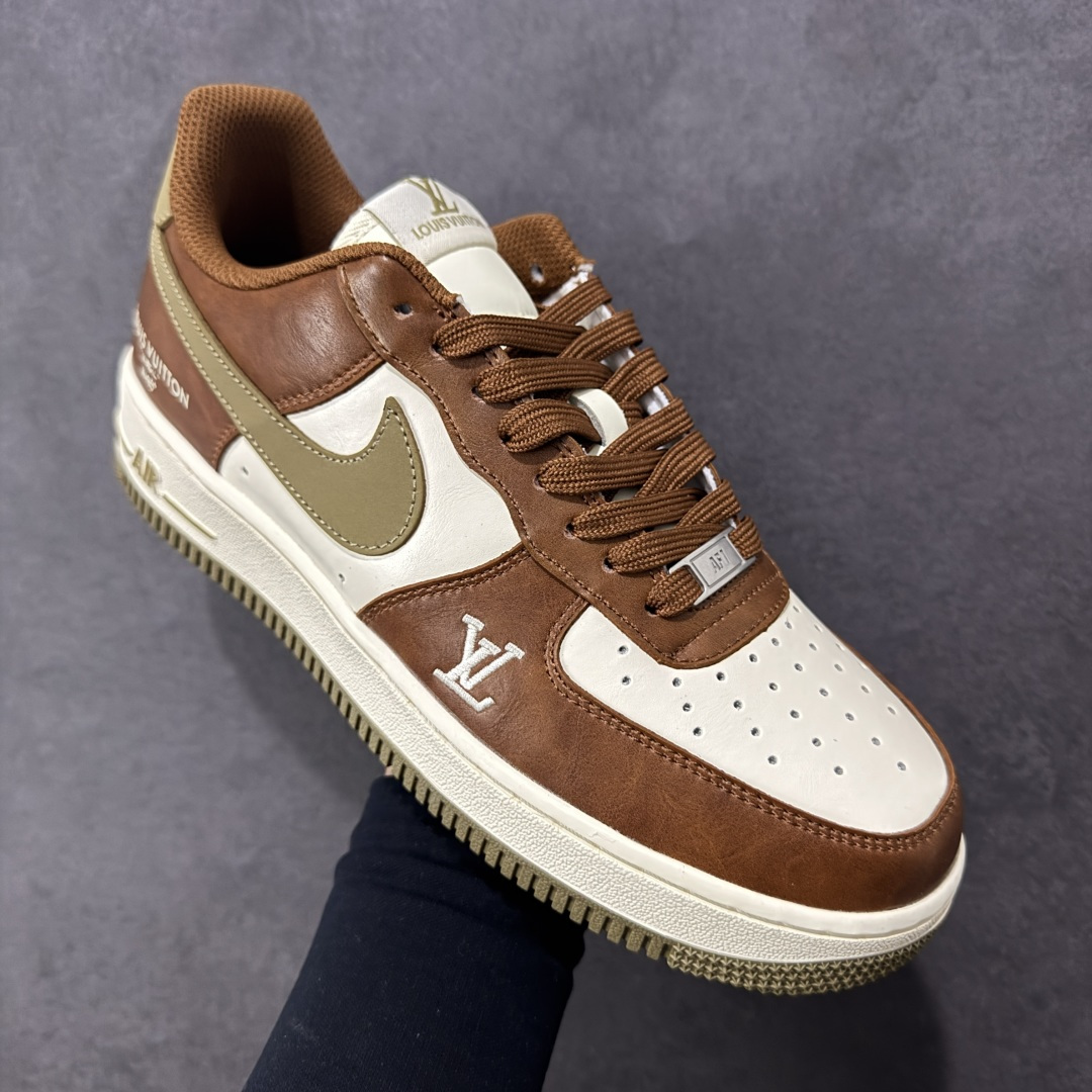 图片[3]-【定制版】Nike Air Force 1\’07 Low 联名 白棕摩卡 空军一号低帮休闲板鞋 NH0601-590  #原楦头原纸板 高端定制鞋盒 原厂鞋底 超高清洁度 细节完美  尺码：36 36.5 37.5 38 38.5 39 40 40.5 41 42 42.5 43 44 44.5 45 编码：HXSB310320-选品中心