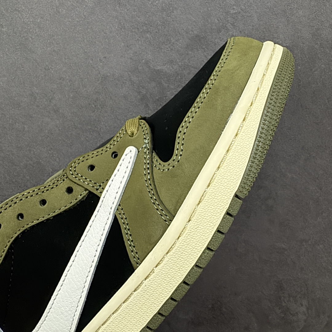 图片[5]-【纯原全头层】Air Jordan 1 AJ1 绿黑白低帮小摩卡倒钩 DM7866-002 超级强悍品质 可对比市场各大纯原版本 专业aj大厂出品 对细节的把控毋庸置疑 材料也是用最接近原鞋的头层皮料 所有地方都没有做到减配 原厂鞋楦打造完美鞋型 整体鞋型以及后跟做的弧度做的非常好 鞋带为原厂打蜡鞋带 粗细程度同步原鞋 裁片清洁度到位 无明显瑕疵毛边 免修产品 正确针车 该重针 该有尖角的地方都有做到 鞋价格非常香 转手可闭眼卖高价 到手各位就知道货有多好 绝对秒杀一切同价格货品 尺码：36-47.5-选品中心