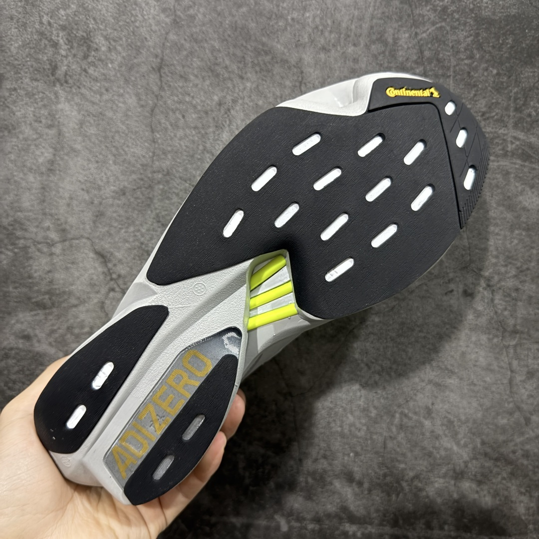 图片[9]-【HD纯原版】Adidas EQUIPMENT ADIOS PRO 舒适百搭耐磨 低帮 休闲跑步鞋 作为一款为精英跑者们量身定制的竞速跑鞋，adizero adios Pro凝聚了各大洲精英跑者们的智慧，他们为此参与了多次测试训练。包括杰普科斯盖(Joyciline Jepkosgei) 和朗克斯·基普鲁托 (Rhonex Kipruto）在内的精英跑者为开发这款跑鞋的原型，提供了一次又一次的反馈。最先进的技术与跑者的积极性和创造力相结合，可爆发出巨大的能量，使得一切皆有可能。阿迪达斯设计团队研究了各种色系，以释放这种无以言表的能量。 货号：JR1166 尺码：36-46（半）-选品中心