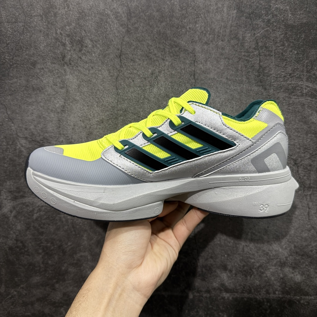 图片[2]-【HD纯原版】Adidas EQUIPMENT ADIOS PRO 舒适百搭耐磨 低帮 休闲跑步鞋 作为一款为精英跑者们量身定制的竞速跑鞋，adizero adios Pro凝聚了各大洲精英跑者们的智慧，他们为此参与了多次测试训练。包括杰普科斯盖(Joyciline Jepkosgei) 和朗克斯·基普鲁托 (Rhonex Kipruto）在内的精英跑者为开发这款跑鞋的原型，提供了一次又一次的反馈。最先进的技术与跑者的积极性和创造力相结合，可爆发出巨大的能量，使得一切皆有可能。阿迪达斯设计团队研究了各种色系，以释放这种无以言表的能量。 货号：JR1166 尺码：36-46（半）-选品中心