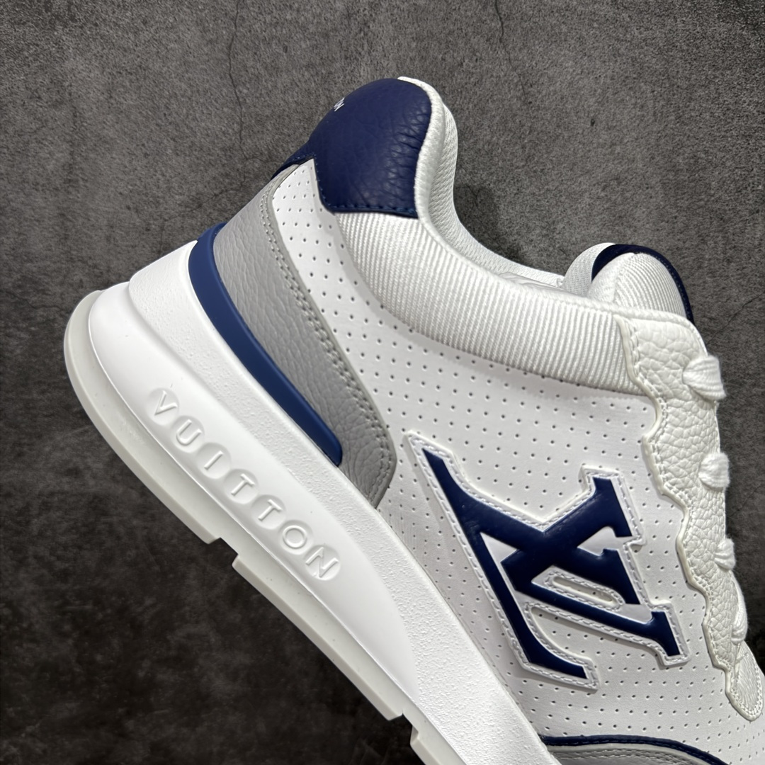 图片[7]-【YS纯原】Louis Vuitton Classic 2025秋天系列 路易威登LV 低帮 白黑色 圆头系带低邦经典走秀休闲鞋上脚非常舒适 奢侈用料，做工精细，中底印有欧洲制造英文字母 鞋面由意大利进口小牛皮拼接，侧边饰有品牌Loggo标志及签名，最新乳胶垫脚➕网布内里，脚感超舒适。原厂特供原版双色TPU组合大底。套包工艺 固特异缝合锁边 面料：独家定制头层牛皮 配件：独家私模Vuitton标识 内里：定制丝滑网里一头层丝绸牛皮内里 大底：TPU组合大底耐磨防滑防黄 垫脚：新款乳胶垫-网纱吸汗 工艺：全电脑针车拉线 鞋头 后套 冷热定型 全套拉帮套楦中低LLogo花纹 包装 证书 卡片 说明书 合格证 防尘袋 全网最齐包装 尺码：39-45-选品中心