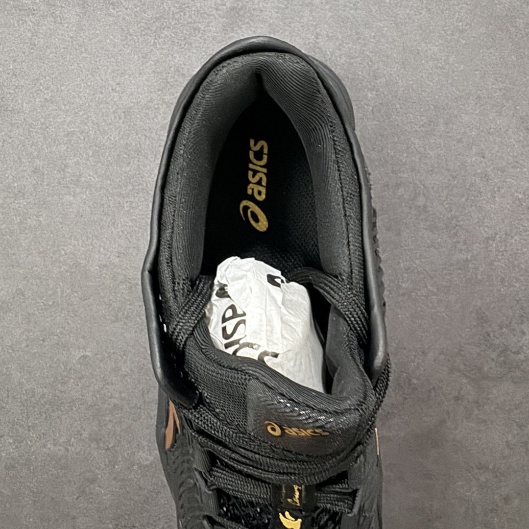 图片[7]-【公司级】Asics Court FF 3 织物合成革 防滑耐磨透气 低帮 网球鞋 COURT FF 3鞋面采用PU支撑裁片，提供了横向和纵向移动的灵活性的同时提升了足部移动时的稳定性；袜套式鞋口设计，提供很好的包裹性；分离式中足稳定片，改善扭转刚度，增加制动力和推进力；分离式后掌，增大触地面积之余，能够减少滑步耗时，降低身体负荷。 货号：1041A527-960 尺码：36-47 含半码 编码：FSB270280-选品中心