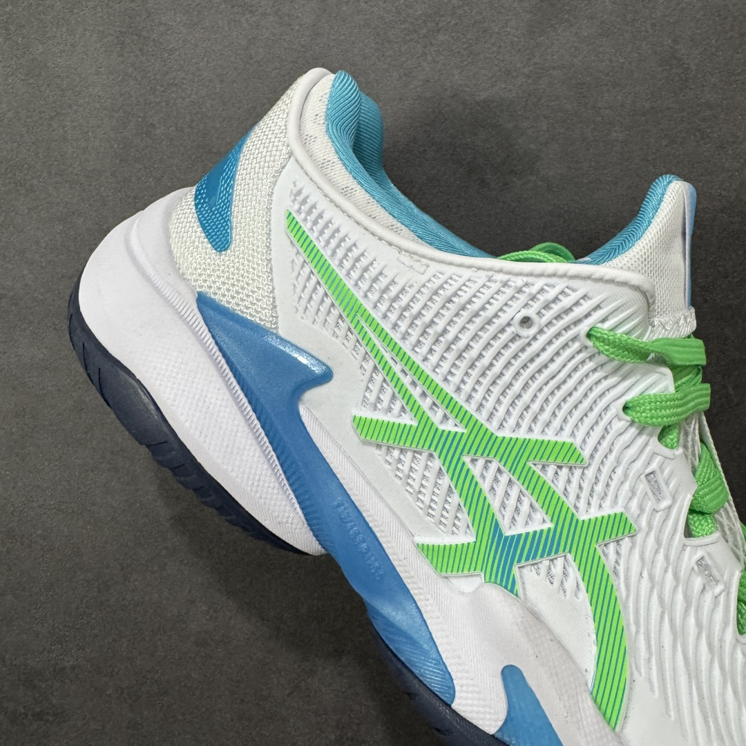 图片[6]-【公司级】Asics Court FF 3 织物合成革 防滑耐磨透气 低帮 网球鞋 COURT FF 3鞋面采用PU支撑裁片，提供了横向和纵向移动的灵活性的同时提升了足部移动时的稳定性；袜套式鞋口设计，提供很好的包裹性；分离式中足稳定片，改善扭转刚度，增加制动力和推进力；分离式后掌，增大触地面积之余，能够减少滑步耗时，降低身体负荷。 货号：1041A370-103 尺码：36-47 含半码 编码：FSB270280-选品中心