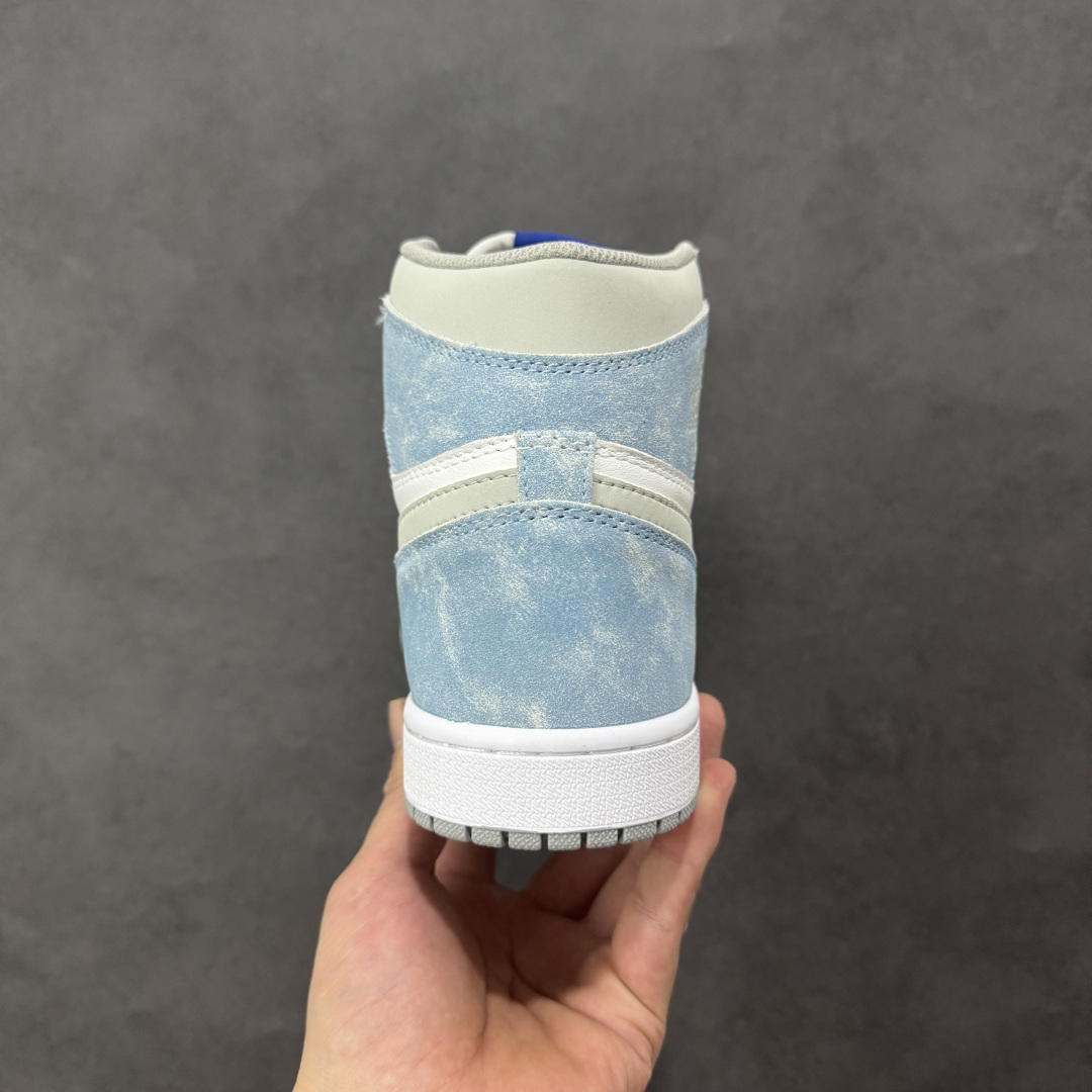 图片[4]-【公司级头层版】Air Jordan 1 High OG 高帮 AJ1 乔丹1代 aj1 乔1 高邦 金人吊牌 乔丹篮球鞋系列555088-402 采用正确头层皮组合荔枝纹头层皮革鞋面材质 中底注胶孔及缜密中底拉帮工艺 内置气垫及耐磨橡胶大底 尺码：36-47带半码-选品中心