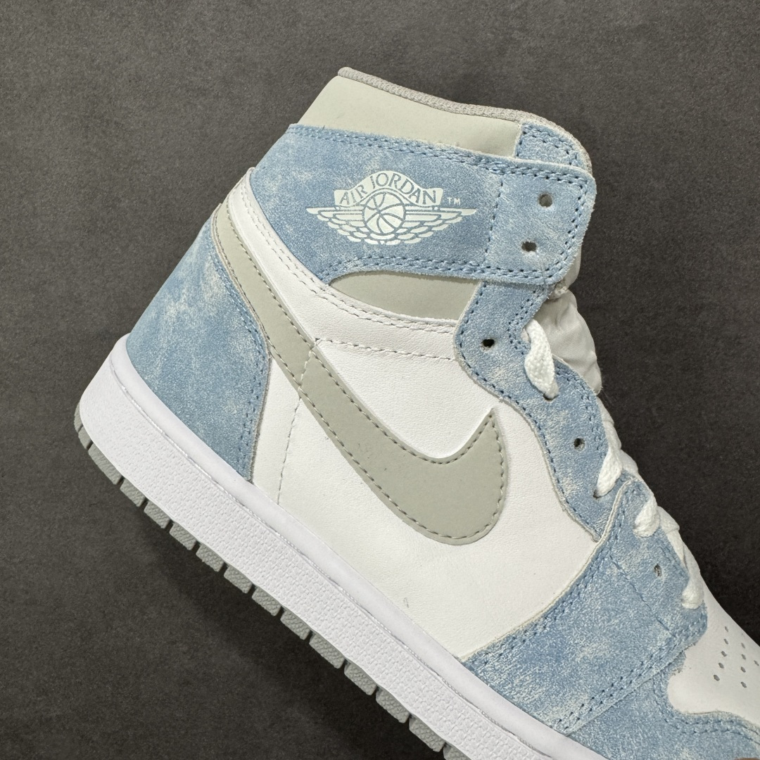 图片[6]-【公司级头层版】Air Jordan 1 High OG 高帮 AJ1 乔丹1代 aj1 乔1 高邦 金人吊牌 乔丹篮球鞋系列555088-402 采用正确头层皮组合荔枝纹头层皮革鞋面材质 中底注胶孔及缜密中底拉帮工艺 内置气垫及耐磨橡胶大底 尺码：36-47带半码-选品中心