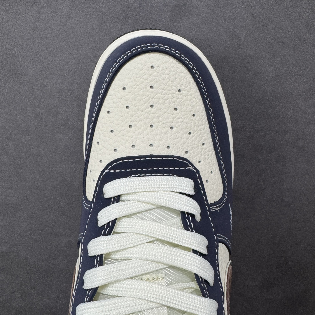 图片[8]-【公司级】NIke Air Force 1 \’07 Low “斯图西联名-蓝棕猪八革”空军一号 低帮 运动鞋 休闲鞋 折边针车 工艺难度大 原楦头原纸板 原装鞋盒 定制五金配件 内置全掌气垫 原厂鞋底 货号：DF0188-105 尺码：36 36.5 37.5 38 38.5 39 40 40.5 41 42 42.5 43 44 44.5 45-选品中心