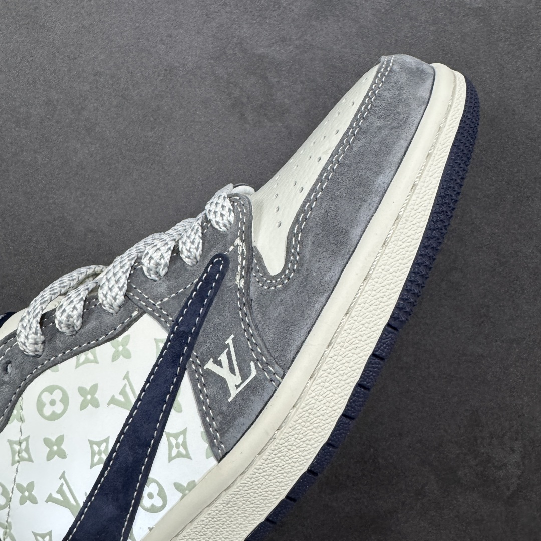 图片[5]-【定制版】Travis Scott x Fragment Design x Air Jordan 1 Low OG SP AJ1 乔1 LV联名 猪八蓝勾织标 低帮文化休闲板鞋  #多方联名合作融合了Travis Scott 独特的音乐风格，藤原浩个性的设计风格以及Jordan品牌的经典元素 使其成为一双具有独特身份和价值的鞋子 清新而立体的外观加上联名标识更突出了其独特身份 这种配色方案显示出活力和时尚感 在视觉上引人注目 鞋身的质感和细腻的细节处理使其显得高端而格调十足 这款“倒钩”联名是设计与创意完美结合 融合多方的个性风格是一款备受瞩目的潮流鞋款 货号：CX5050-Y36  尺码：36 36.5 37.5 38 38.5 39 40 40.5 41 42 42.5 43 44 44.5 45-选品中心