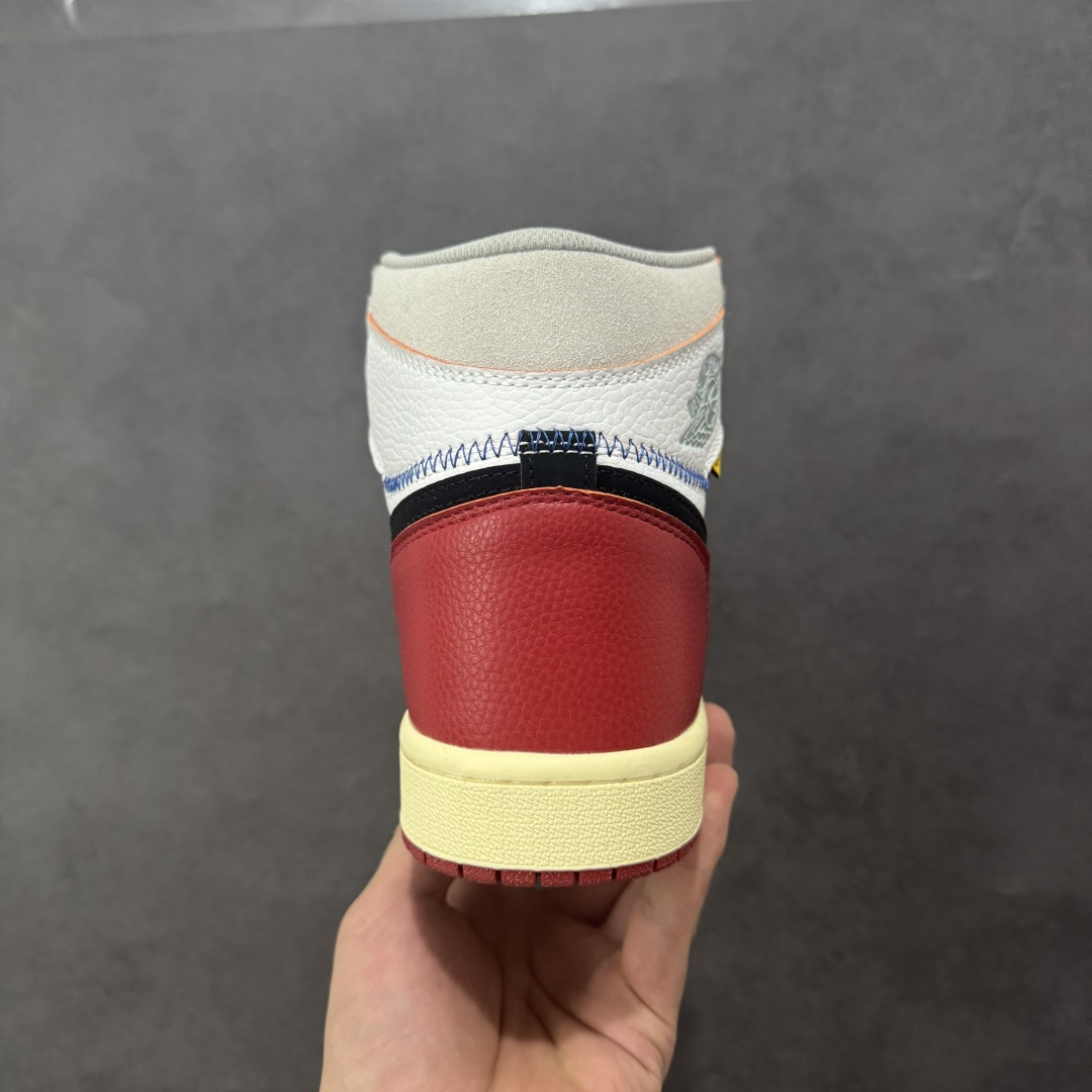 图片[4]-【全头层版本】Air Jordan AJ1 Retro High OG 联名黑白红 本厂联名出货 AJ1 高帮 UN 联名 全头层出货 放心推广 一个月质保 开胶 免费换新！ 给的就是底气 货号： BV1300-106 尺码：36 36.5 37.5 38 38.5 39 40 40.5 41 42 42.5 43 44 44.5 45 46-选品中心